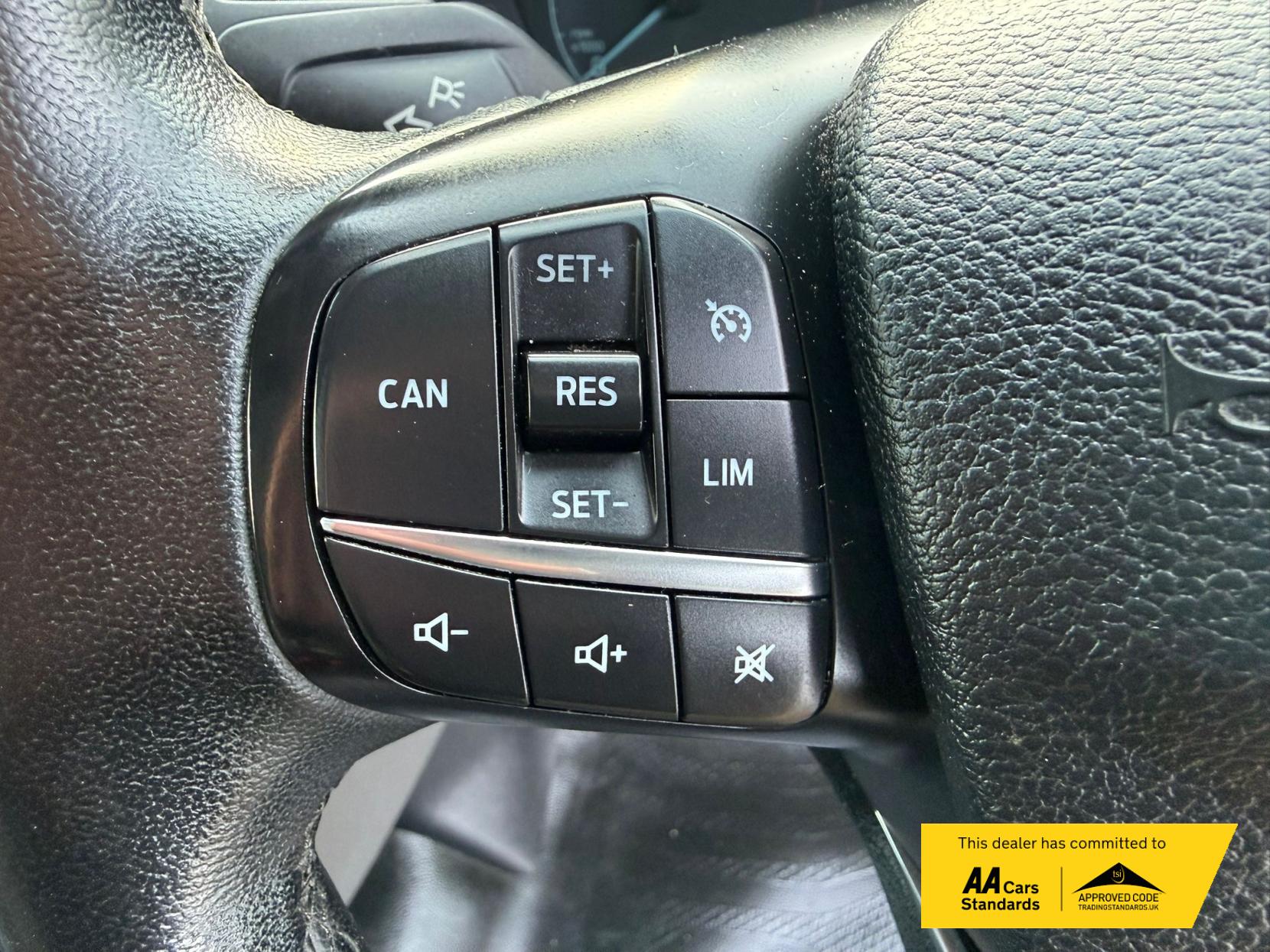 2021 Ford Transit Custom 2.0 300 EcoBlue Trail Panel Van 5dr Diesel Manual L2 H1 Euro 6 (s/s) (170 ps) - Thumbnail 43