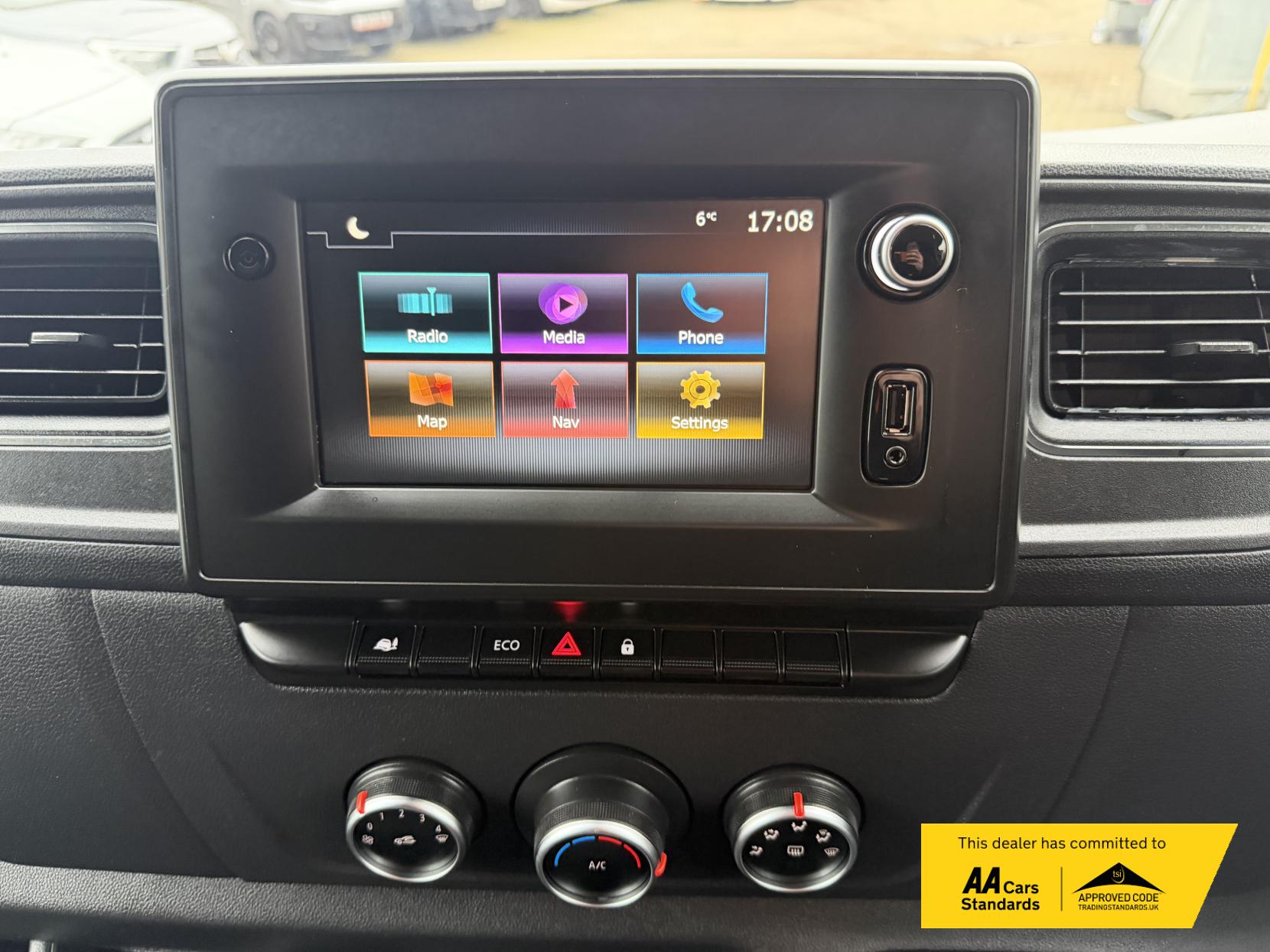 Vauxhall Movano 2.3 CDTi 3500 BiTurbo Edition Panel Van 5dr Diesel Manual FWD L3 H2 Euro 6 (135 ps)