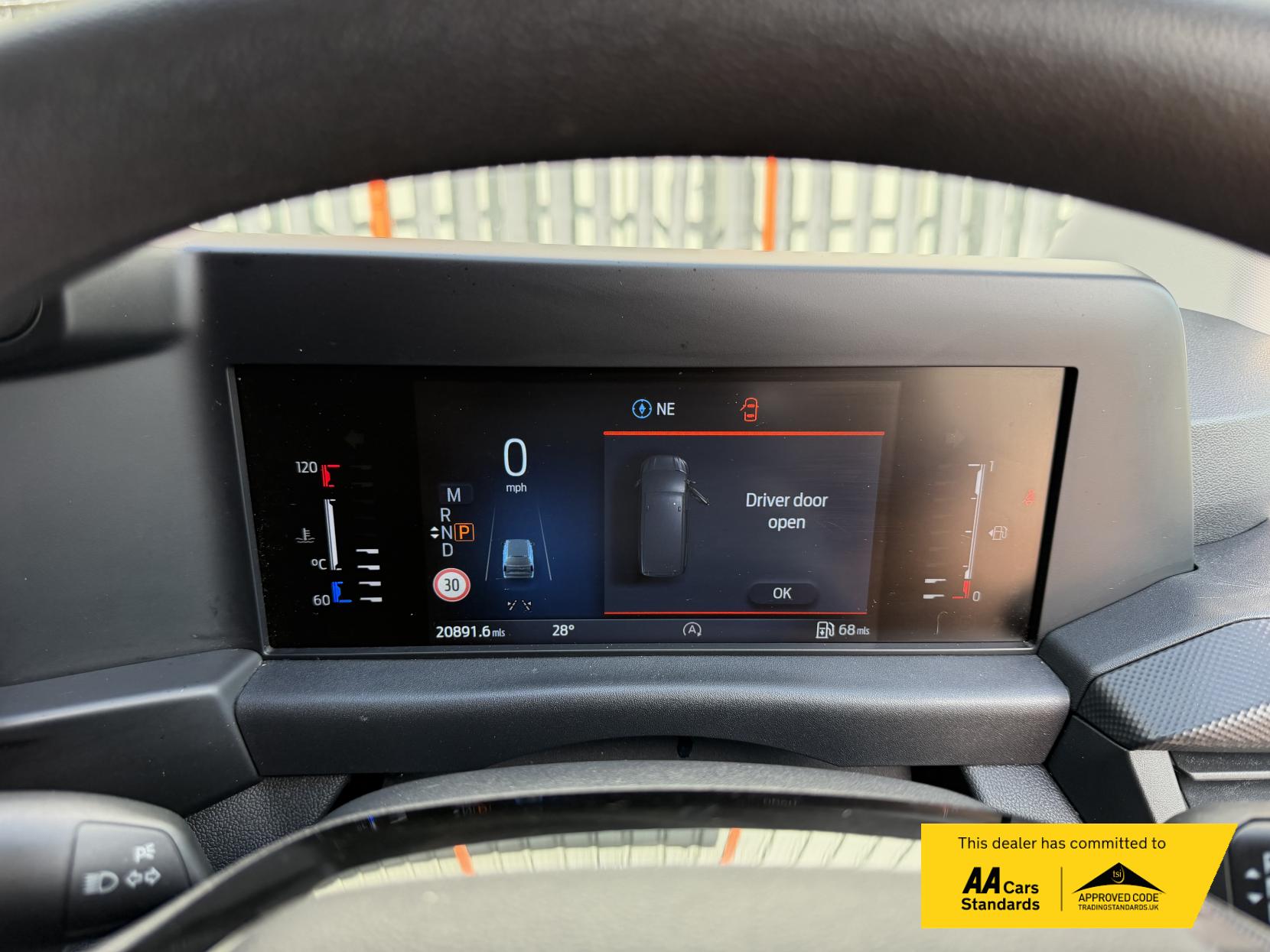 2024 Ford Transit Custom 2.0 300 EcoBlue Trend Panel Van 5dr Diesel Auto L1 H1 Euro 6 (s/s) (136 ps) - Thumbnail 13