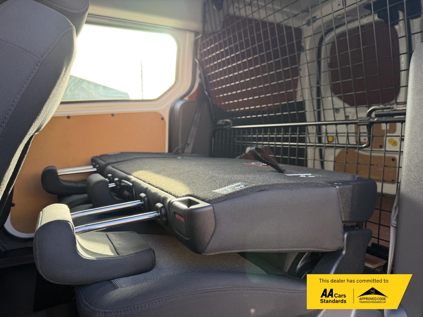 Ford Transit Connect 1.5 230 EcoBlue Leader Crew Van Double Cab 6dr Diesel Manual L2 Euro 6 (s/s) (100 ps)