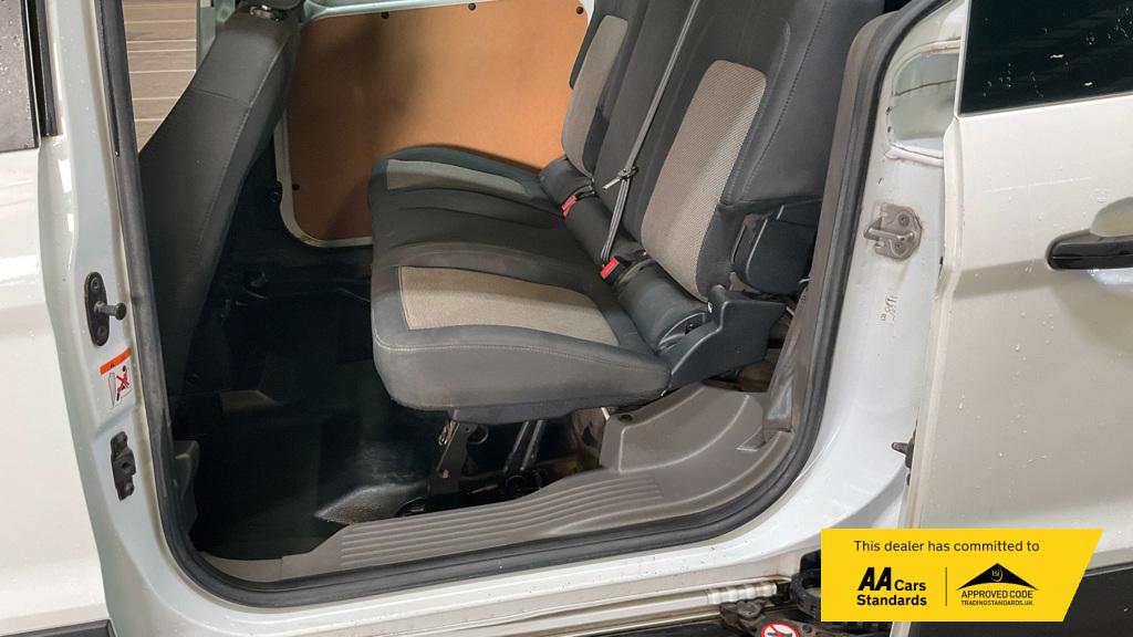 Ford Transit Connect 1.5 230 EcoBlue Leader Crew Van Double Cab 6dr Diesel Manual L2 Euro 6 (s/s) (100 ps)