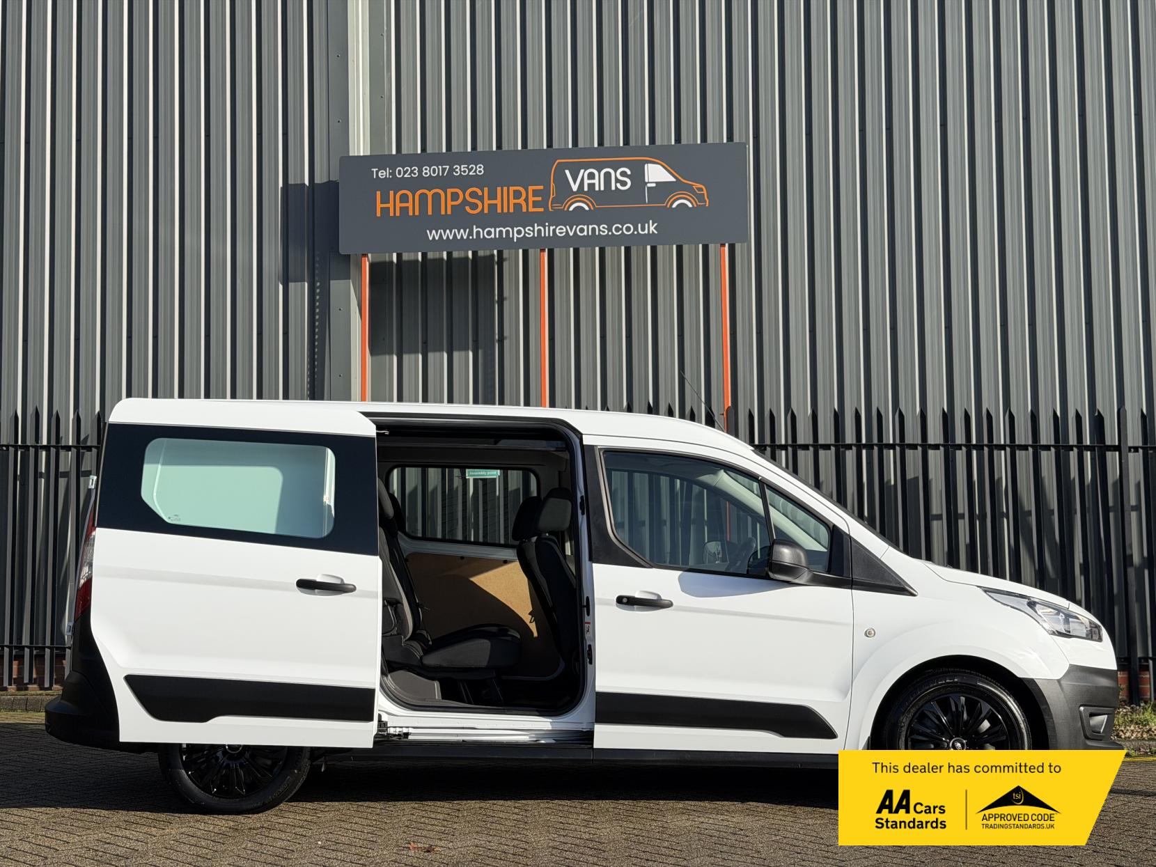 Ford Transit Connect 1.5 230 EcoBlue Leader Crew Van Double Cab 6dr Diesel Manual L2 Euro 6 (s/s) (100 ps)