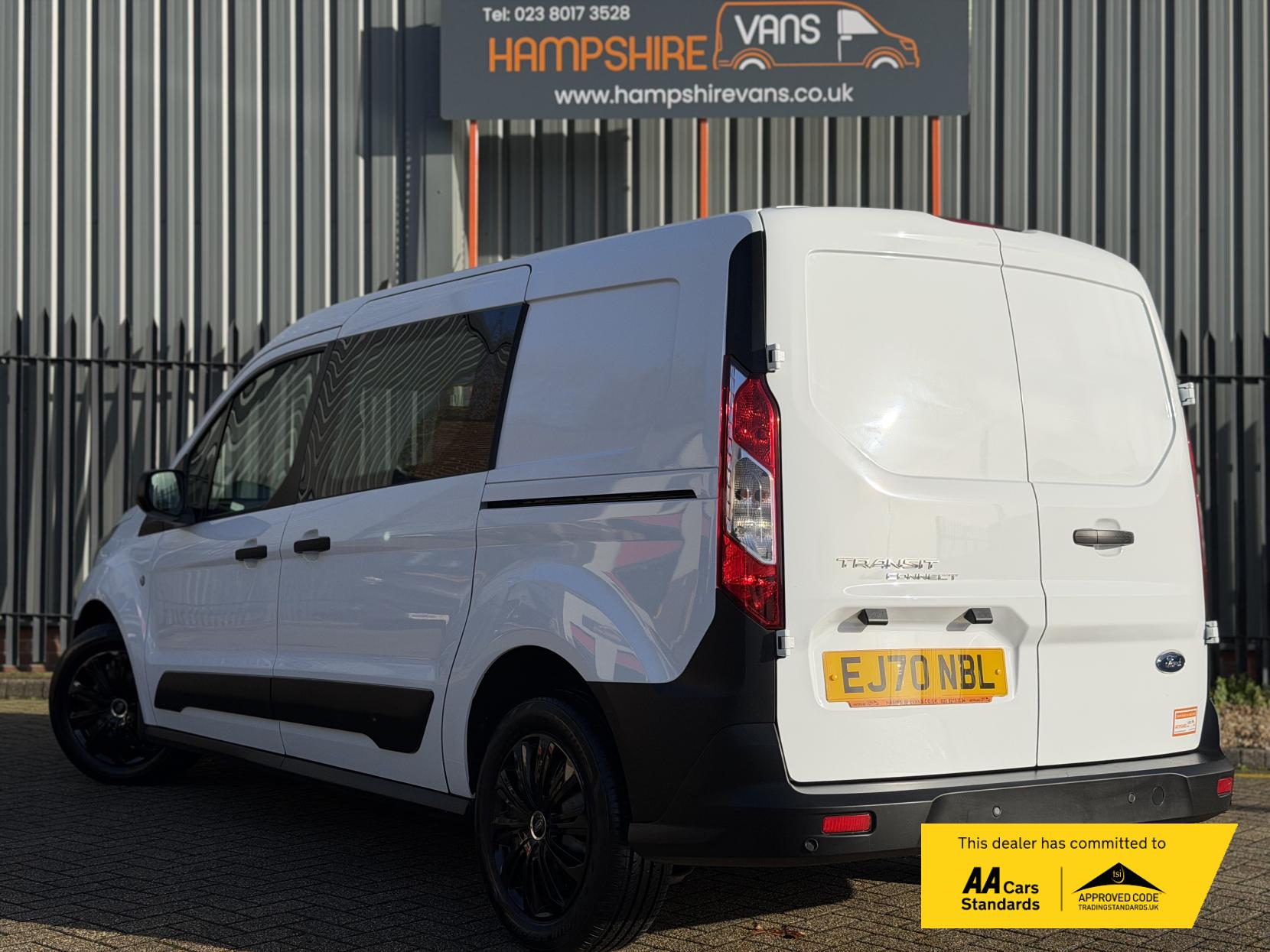 Ford Transit Connect 1.5 230 EcoBlue Leader Crew Van Double Cab 6dr Diesel Manual L2 Euro 6 (s/s) (100 ps)