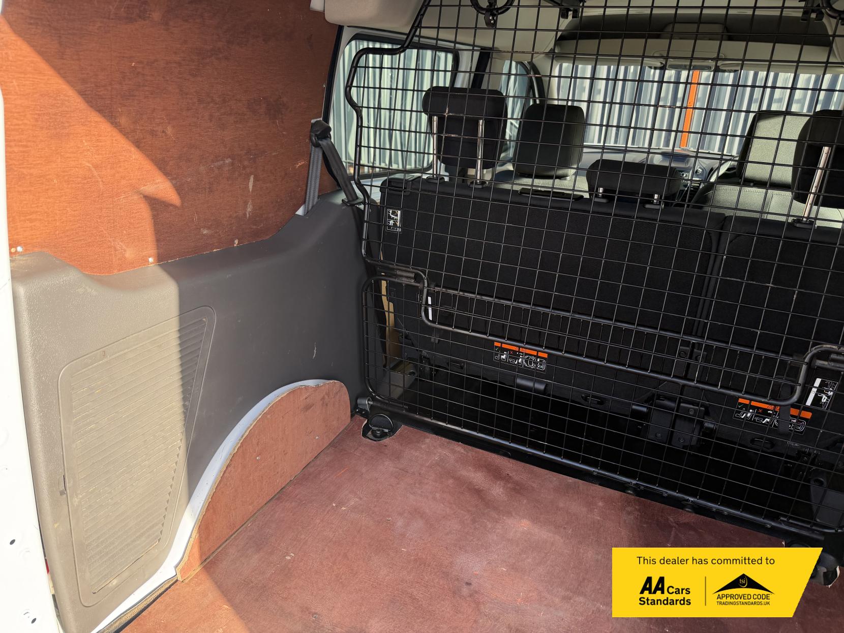 Ford Transit Connect 1.5 230 EcoBlue Leader Crew Van Double Cab 6dr Diesel Manual L2 Euro 6 (s/s) (100 ps)