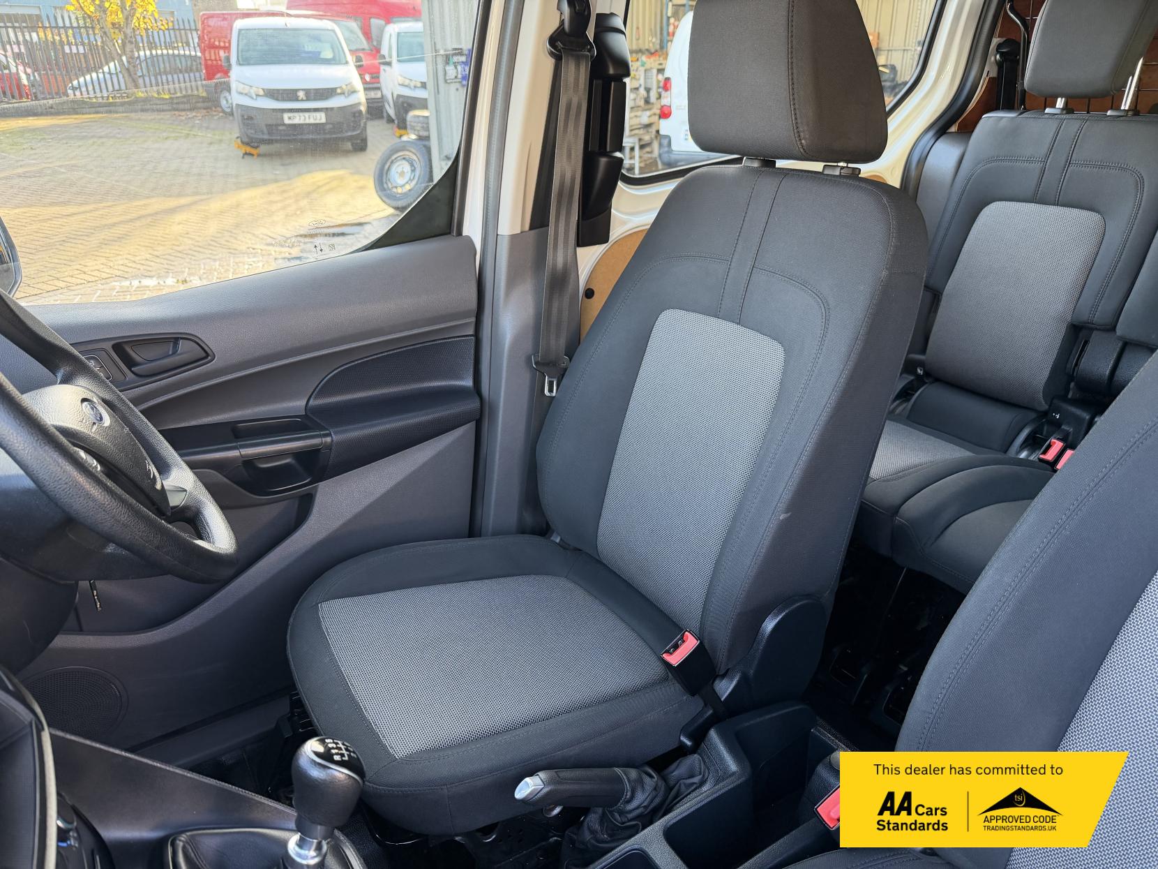 Ford Transit Connect 1.5 230 EcoBlue Leader Crew Van Double Cab 6dr Diesel Manual L2 Euro 6 (s/s) (100 ps)