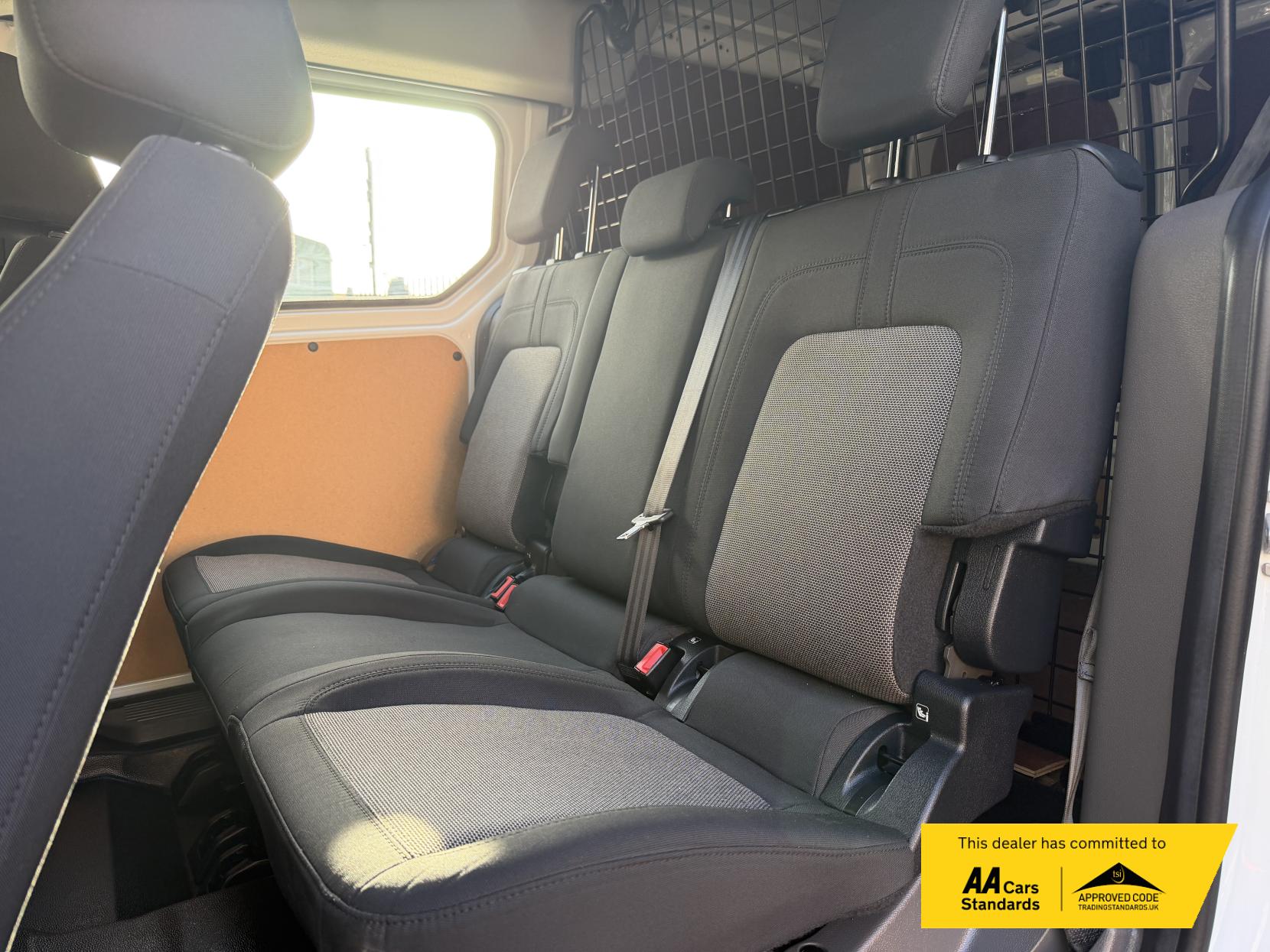 Ford Transit Connect 1.5 230 EcoBlue Leader Crew Van Double Cab 6dr Diesel Manual L2 Euro 6 (s/s) (100 ps)