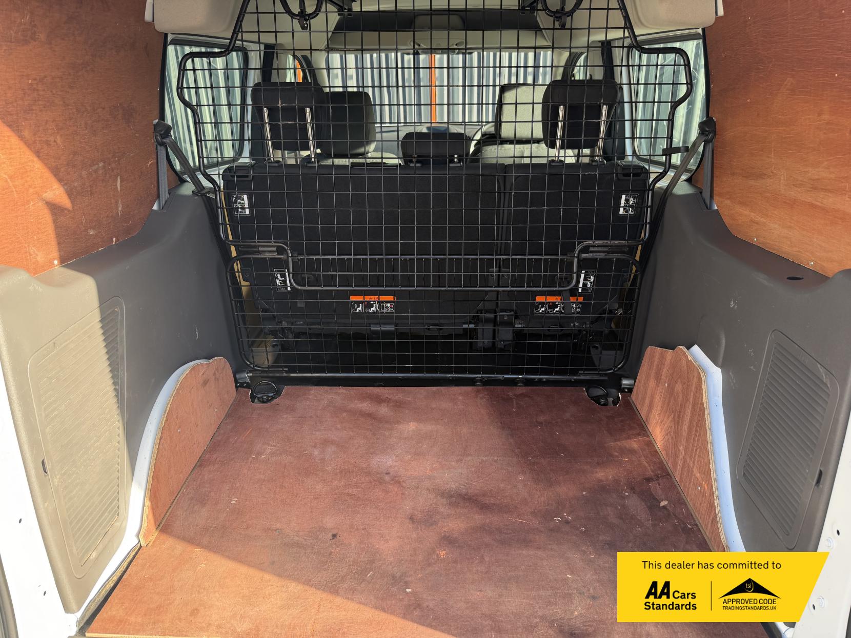 Ford Transit Connect 1.5 230 EcoBlue Leader Crew Van Double Cab 6dr Diesel Manual L2 Euro 6 (s/s) (100 ps)