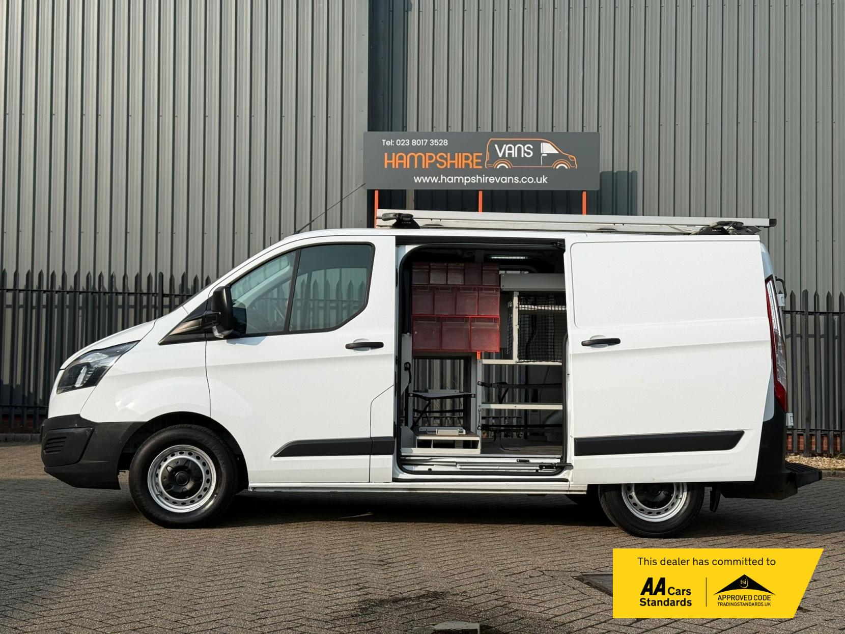 Ford Transit Custom 2.0 TDCi 310 Panel Van 5dr Diesel Manual L1 H1 (163 g/km, 104 bhp)