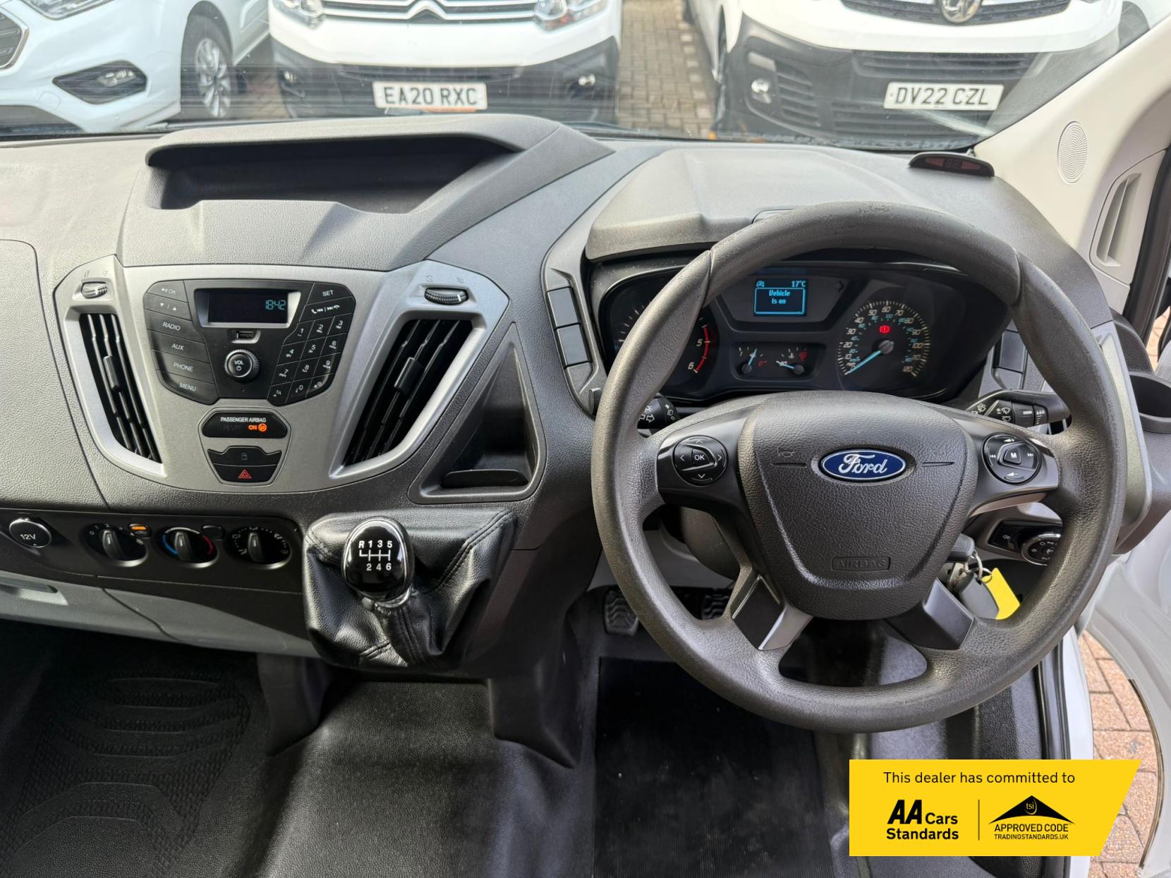 Ford Transit Custom 2.0 TDCi 310 Panel Van 5dr Diesel Manual L1 H1 (163 g/km, 104 bhp)
