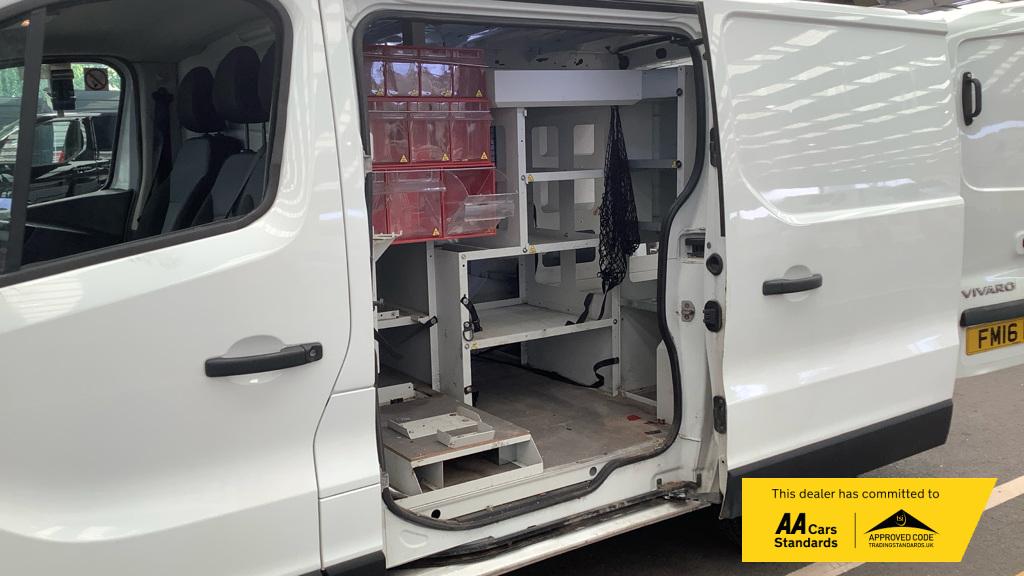 2016 Vauxhall Vivaro 1.6 CDTi 2900 ecoFLEX Panel Van 5dr Diesel Manual L1 H1 Euro 5 (s/s) (90 ps) - Thumbnail 7