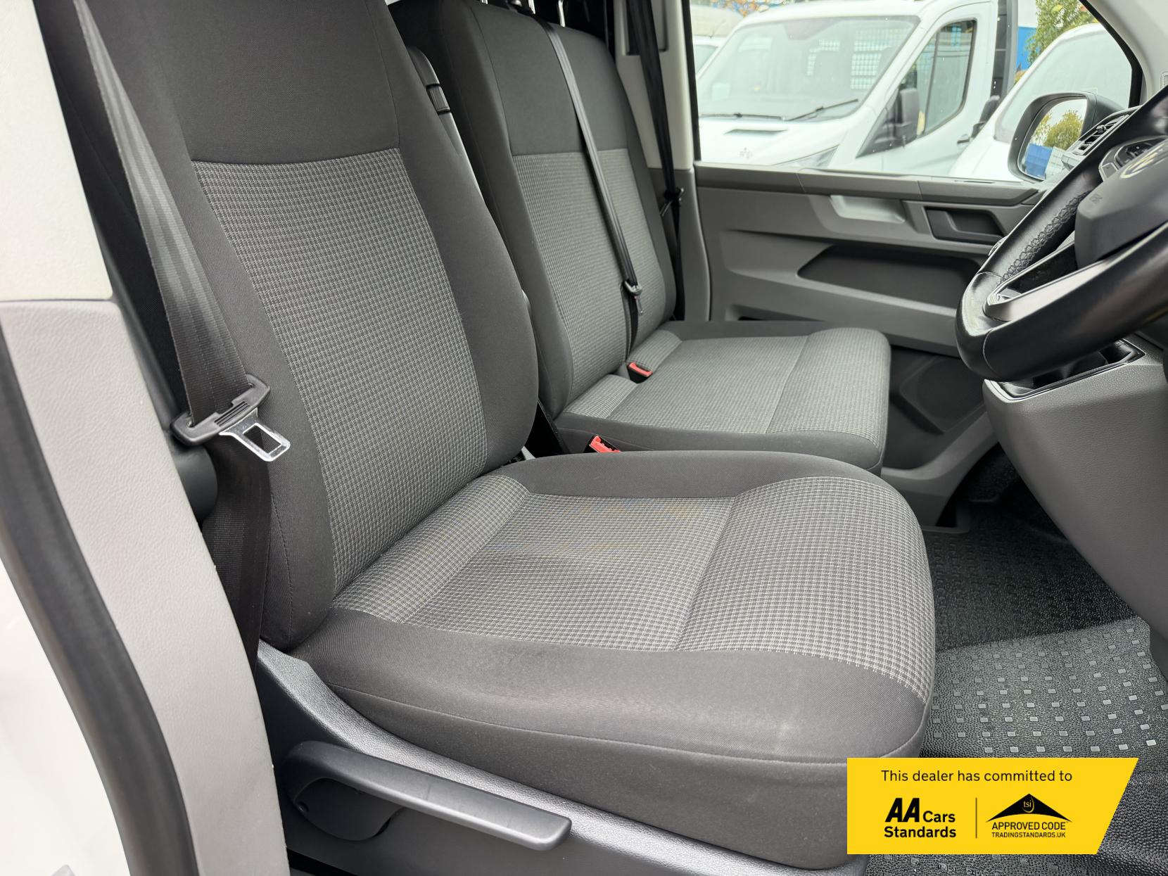 Volkswagen Transporter 2.0 TDI T28 Startline Panel Van 5dr Diesel Manual FWD SWB Euro 6 (s/s) (90 ps)