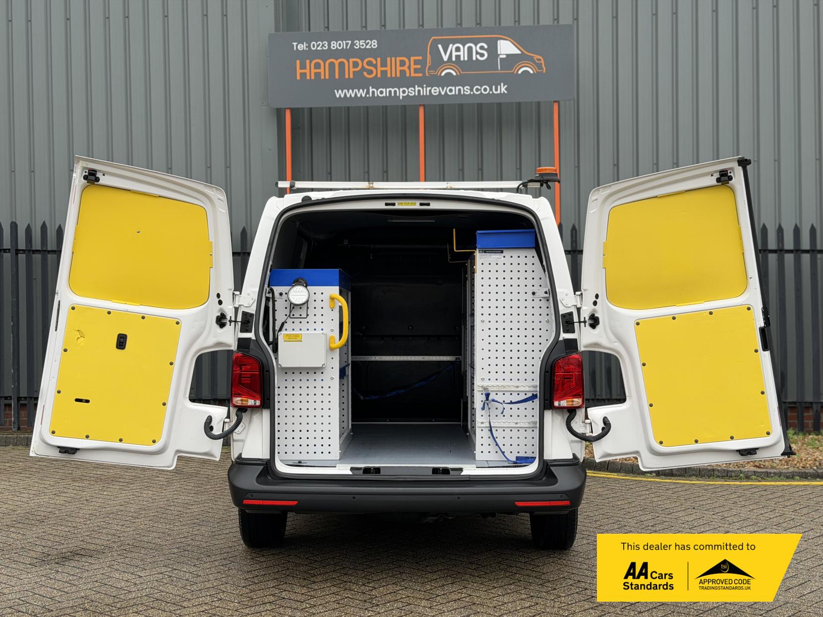 Volkswagen Transporter 2.0 TDI T28 Startline Panel Van 5dr Diesel Manual FWD SWB Euro 6 (s/s) (90 ps)