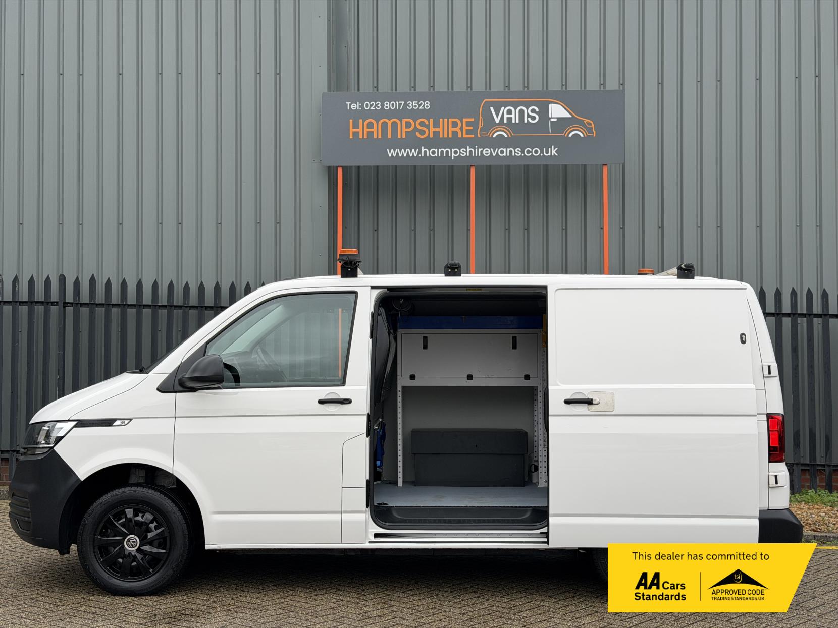 Volkswagen Transporter 2.0 TDI T28 Startline Panel Van 5dr Diesel Manual FWD SWB Euro 6 (s/s) (90 ps)