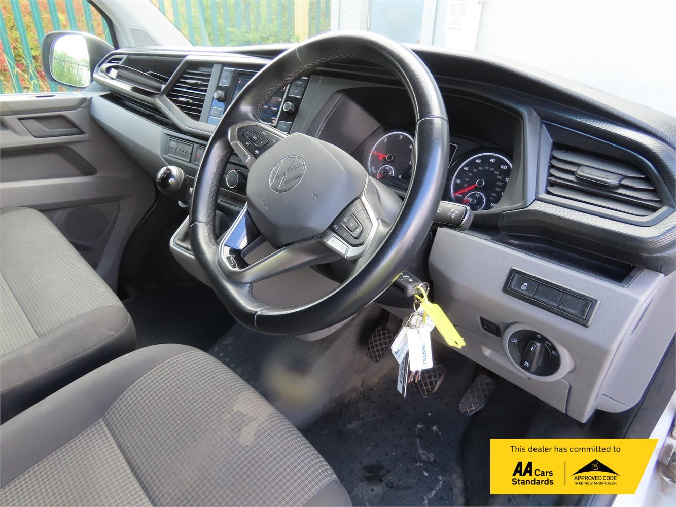 Volkswagen Transporter 2.0 TDI T28 Startline Panel Van 5dr Diesel Manual FWD LWB High Roof Euro 6 (s/s) (90 ps)