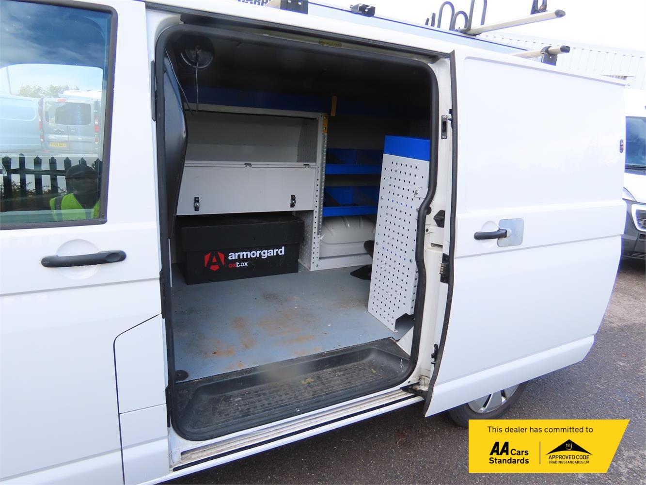 Volkswagen Transporter 2.0 TDI T28 Startline Panel Van 5dr Diesel Manual FWD LWB High Roof Euro 6 (s/s) (90 ps)