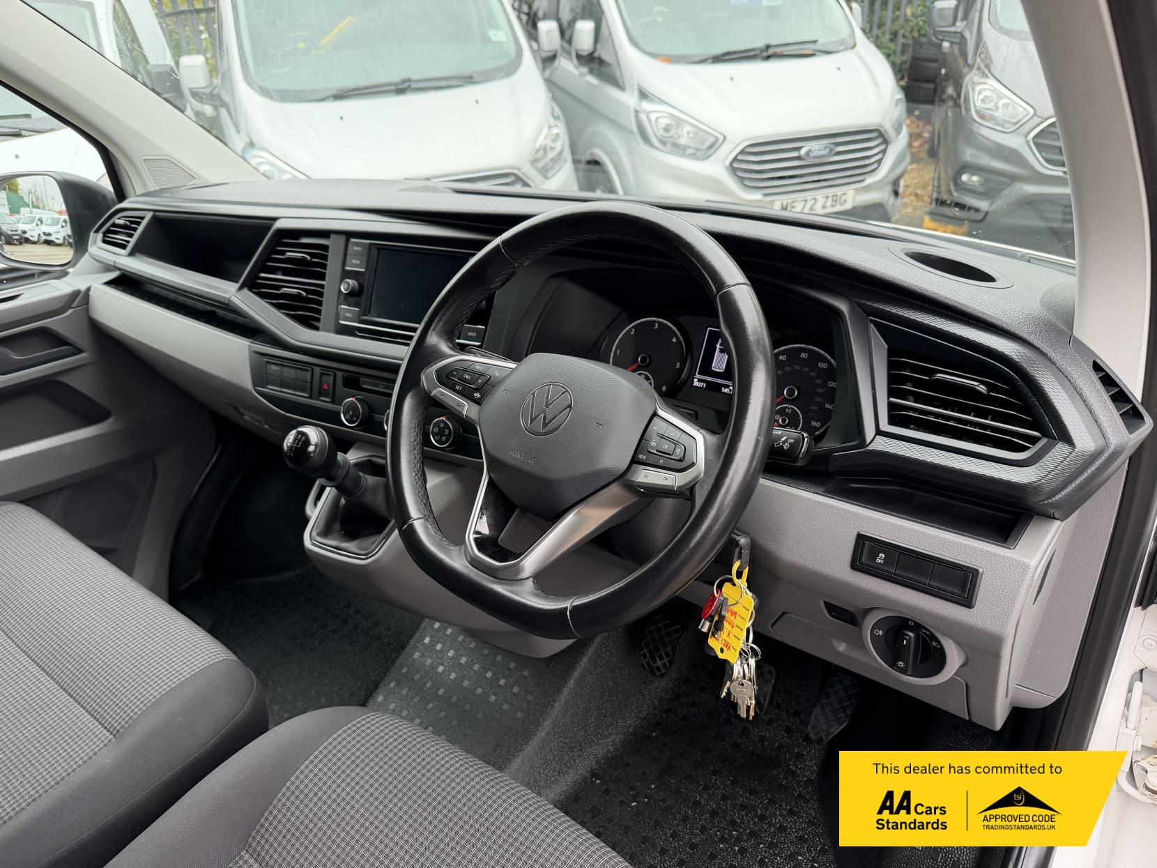 Volkswagen Transporter 2.0 TDI T28 Startline Panel Van 5dr Diesel Manual FWD SWB Euro 6 (s/s) (90 ps)