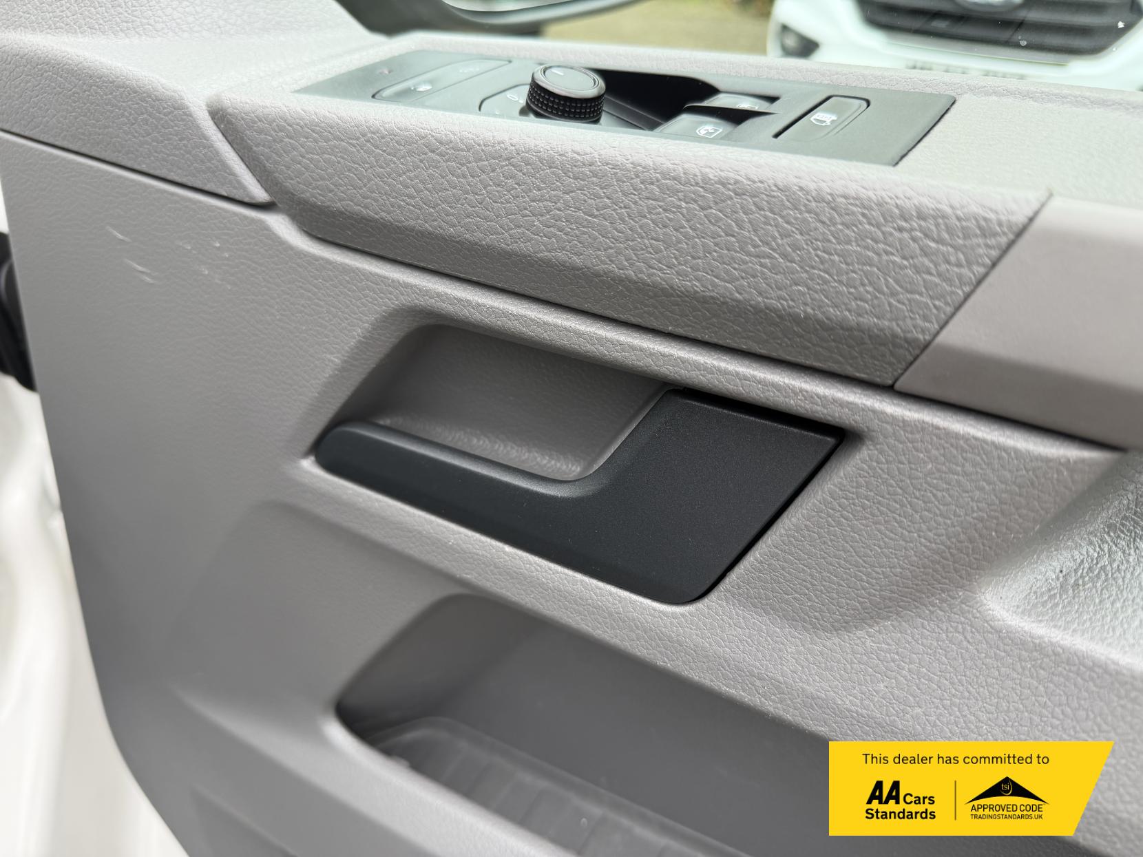 Volkswagen Transporter 2.0 TDI T28 Startline Panel Van 5dr Diesel Manual FWD SWB Euro 6 (s/s) (90 ps)