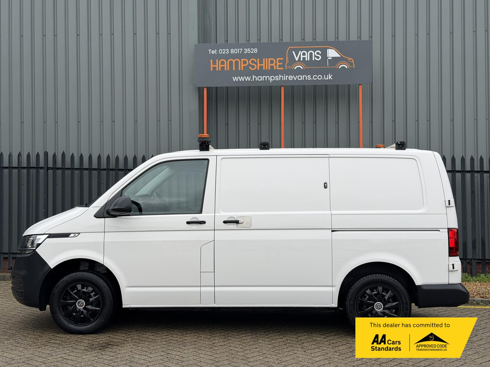 Volkswagen Transporter 2.0 TDI T28 Startline Panel Van 5dr Diesel Manual FWD SWB Euro 6 (s/s) (90 ps)