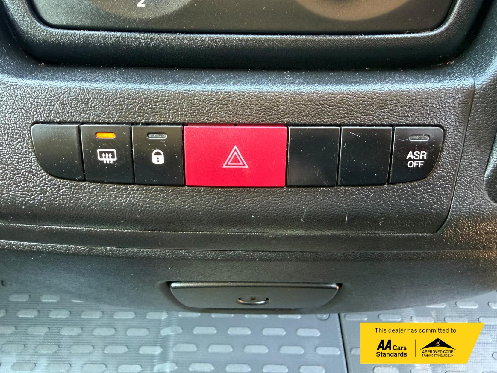 2021 Citroen Relay - Thumbnail 33