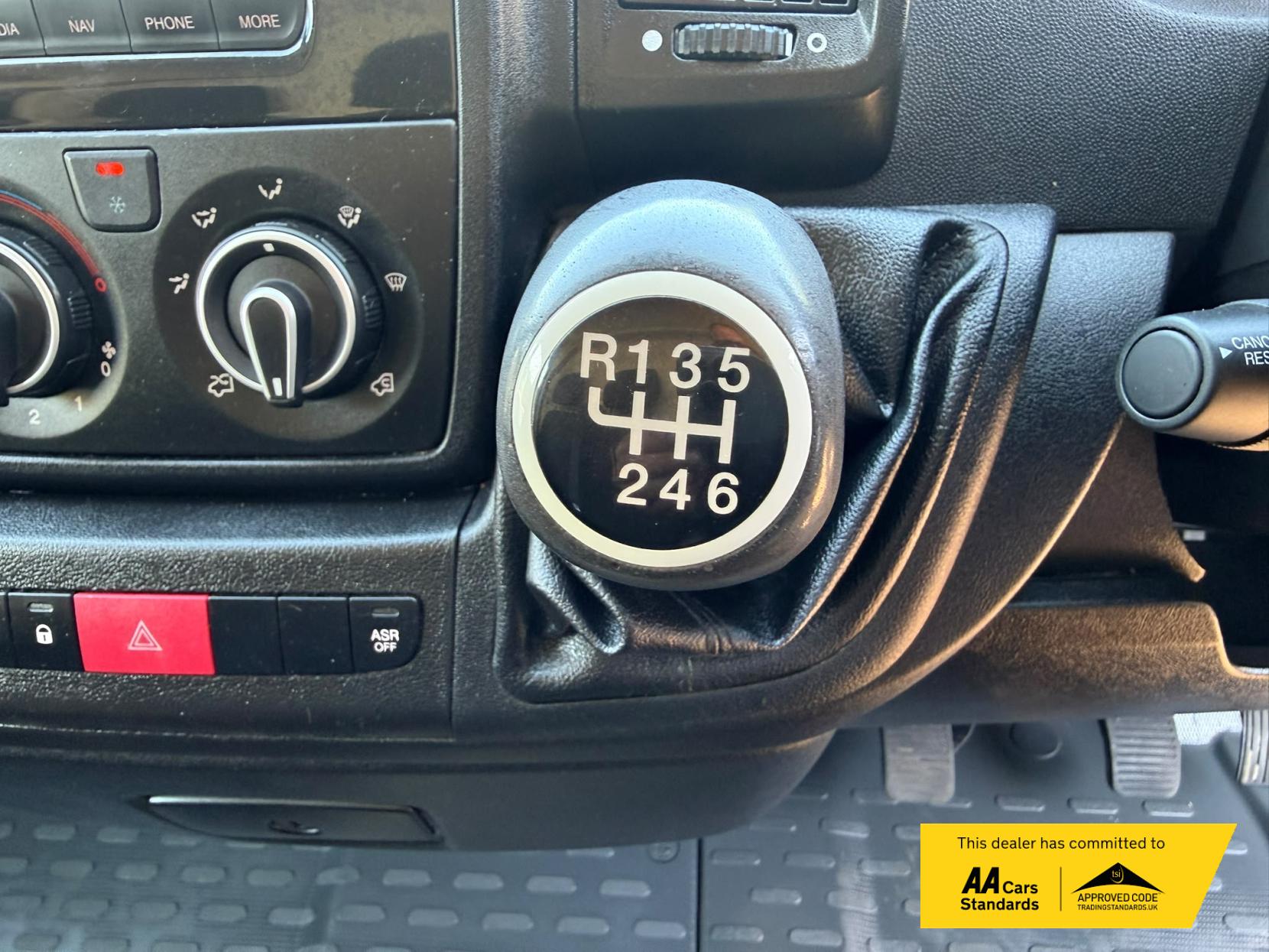 2021 Citroen Relay - Thumbnail 36