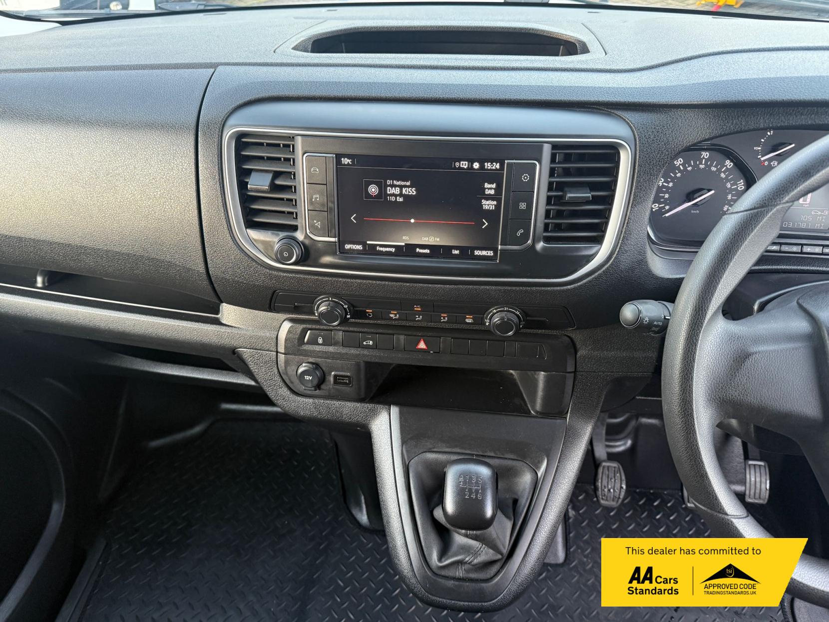 Vauxhall Vivaro 1.5 Turbo D 2900 Pro Panel Van 6dr Diesel Manual L2 H1 Euro 6 (s/s) (100 ps)