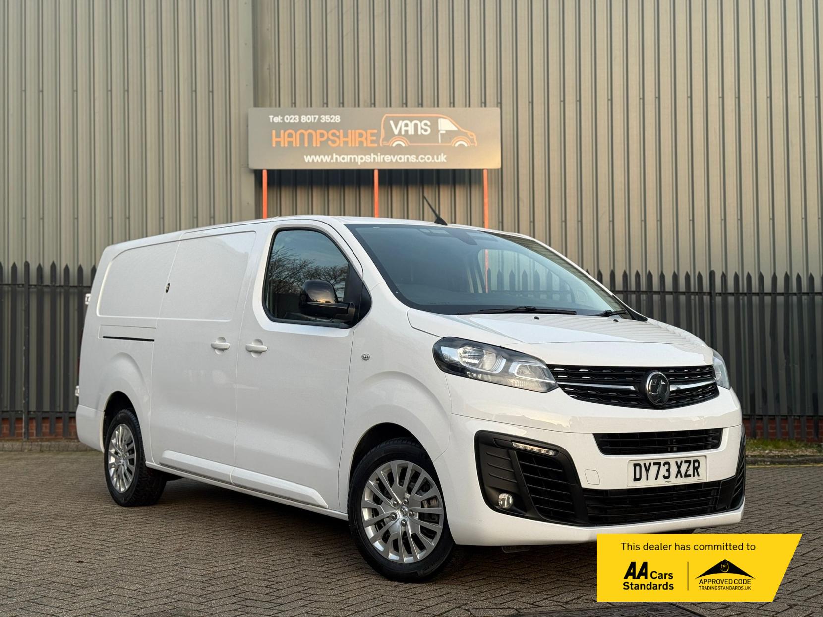 Vauxhall Vivaro 1.5 Turbo D 2900 Pro Panel Van 6dr Diesel Manual L2 H1 Euro 6 (s/s) (100 ps)