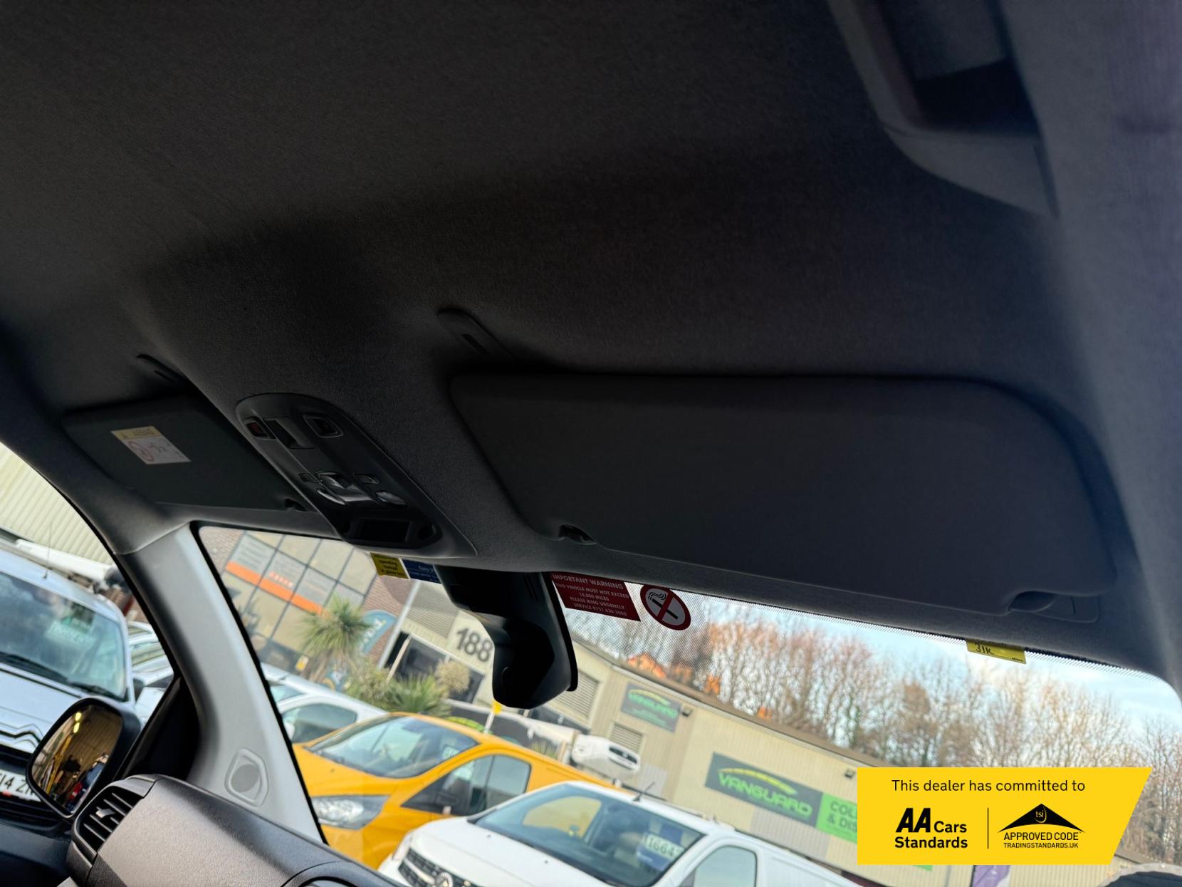 Vauxhall Vivaro 1.5 Turbo D 2900 Pro Panel Van 6dr Diesel Manual L2 H1 Euro 6 (s/s) (100 ps)