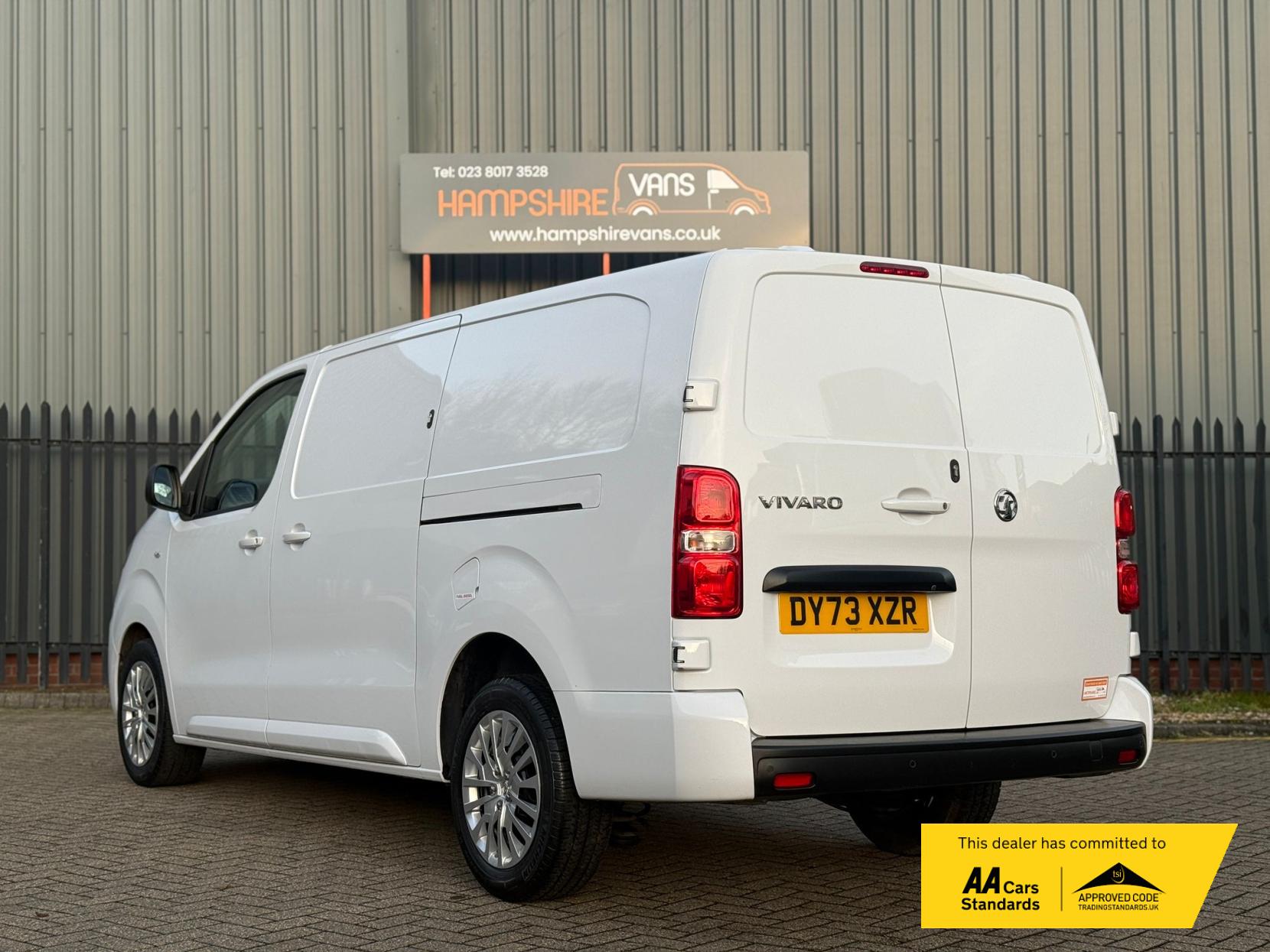 Vauxhall Vivaro 1.5 Turbo D 2900 Pro Panel Van 6dr Diesel Manual L2 H1 Euro 6 (s/s) (100 ps)