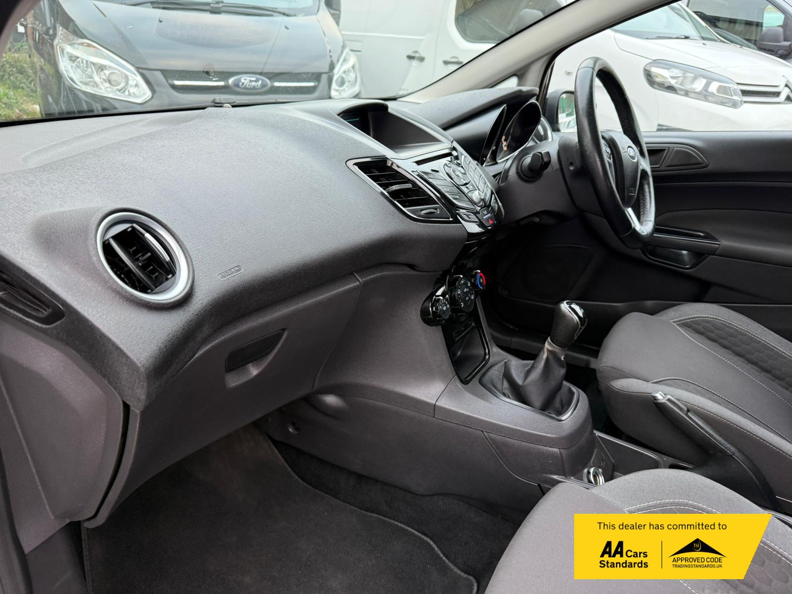 Ford Fiesta Van 1.5 TDCi Sport Panel Van 3dr Diesel Manual (94 g/km, 94 bhp)