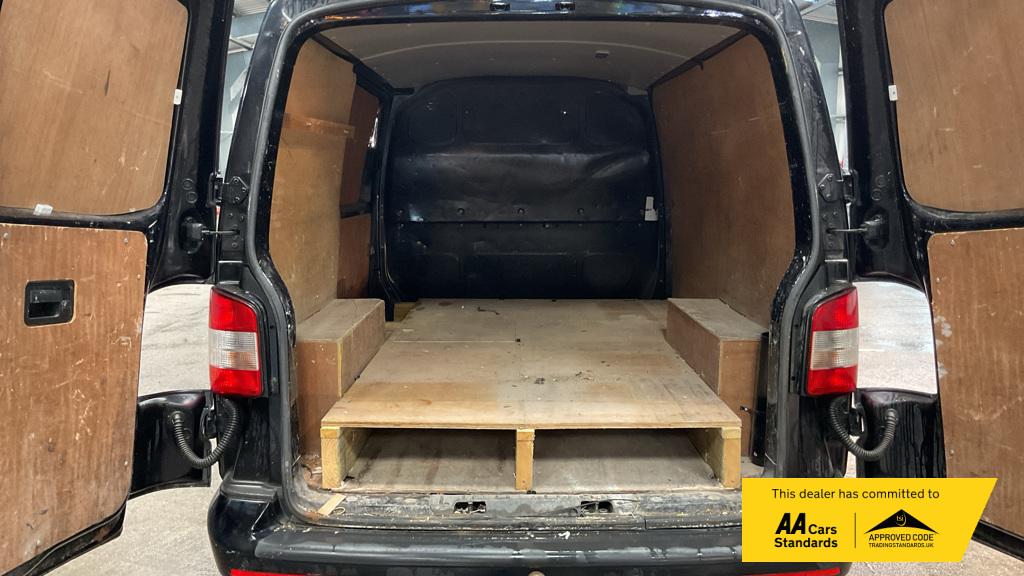 Volkswagen Transporter 2.0 BiTDI T30 Highline Panel Van 4dr Diesel Manual L1 H1 (205 g/km, 178 bhp)