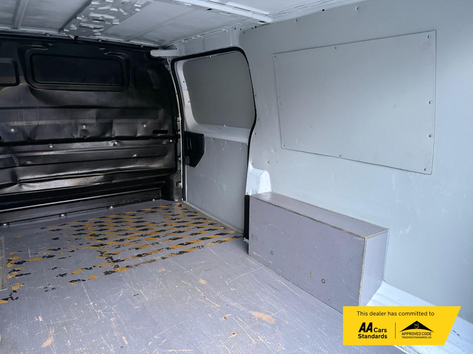 Vauxhall Vivaro 1.5 Turbo D 2900 Dynamic Panel Van 6dr Diesel Manual L2 H1 Euro 6 (s/s) (100 ps)