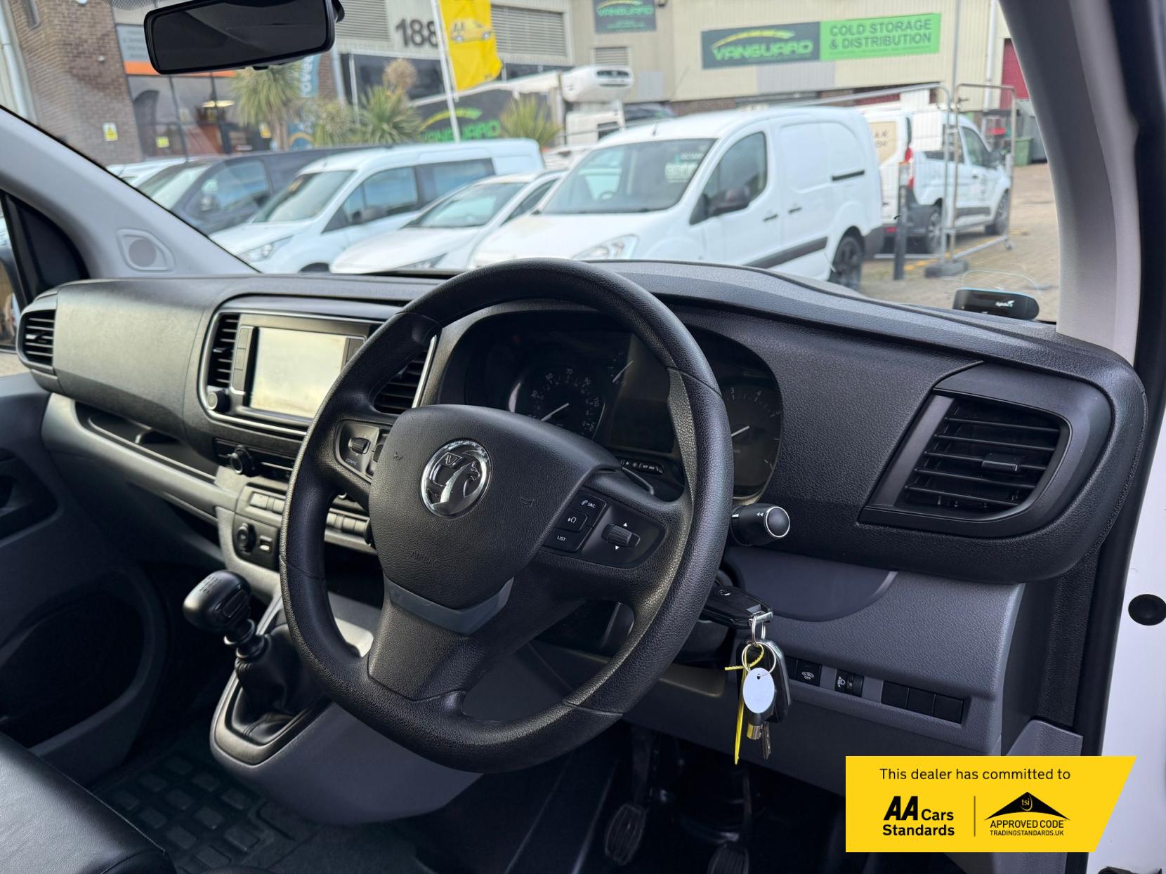 Vauxhall Vivaro 1.5 Turbo D 2900 Dynamic Panel Van 6dr Diesel Manual L2 H1 Euro 6 (s/s) (100 ps)