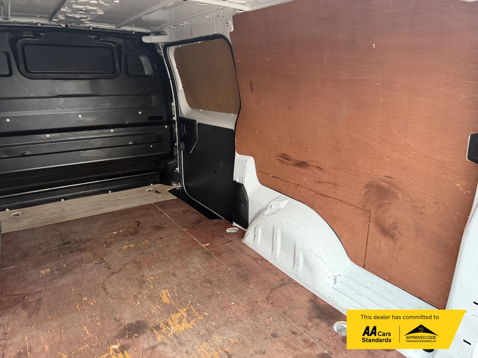 Vauxhall Vivaro 1.5 Turbo D 2900 Dynamic Panel Van 6dr Diesel Manual L2 H1 Euro 6 (s/s) (100 ps)