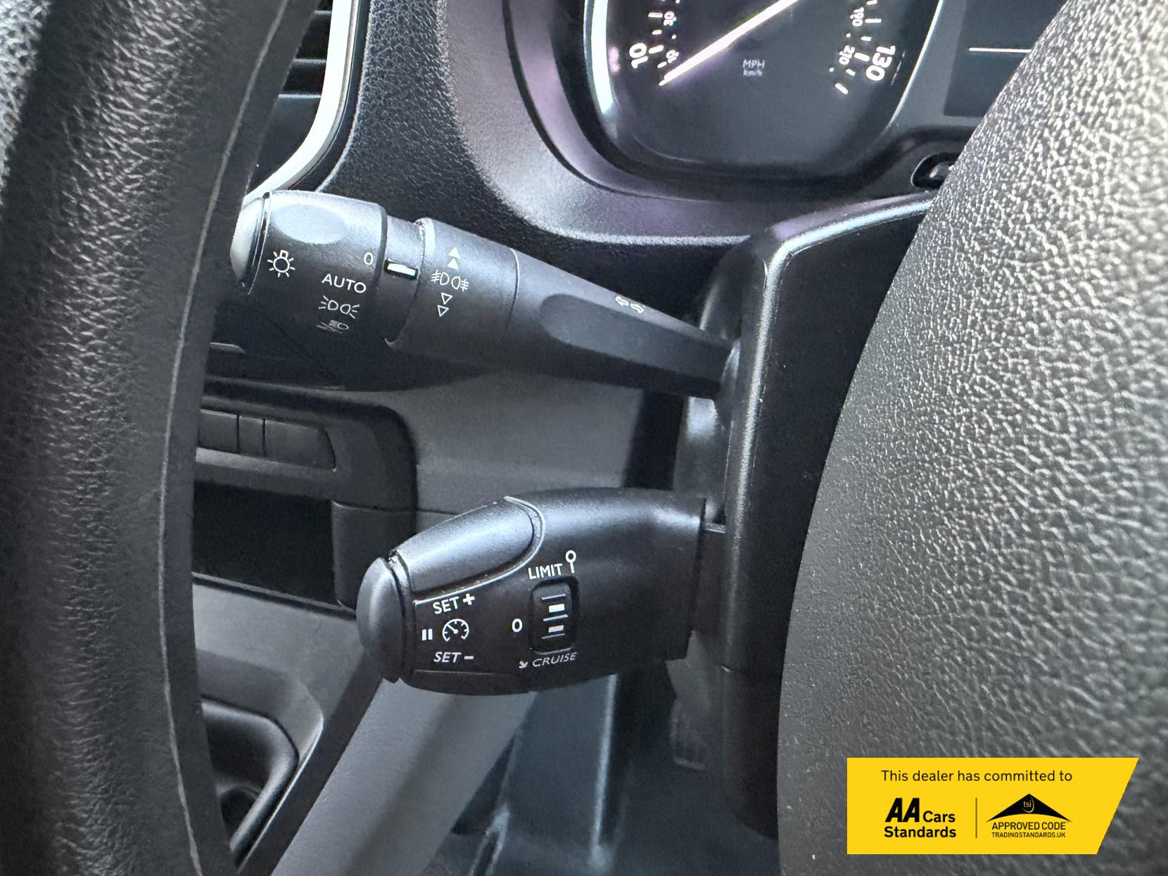 Vauxhall Vivaro 1.5 Turbo D 2900 Dynamic Panel Van 6dr Diesel Manual L2 H1 Euro 6 (s/s) (100 ps)