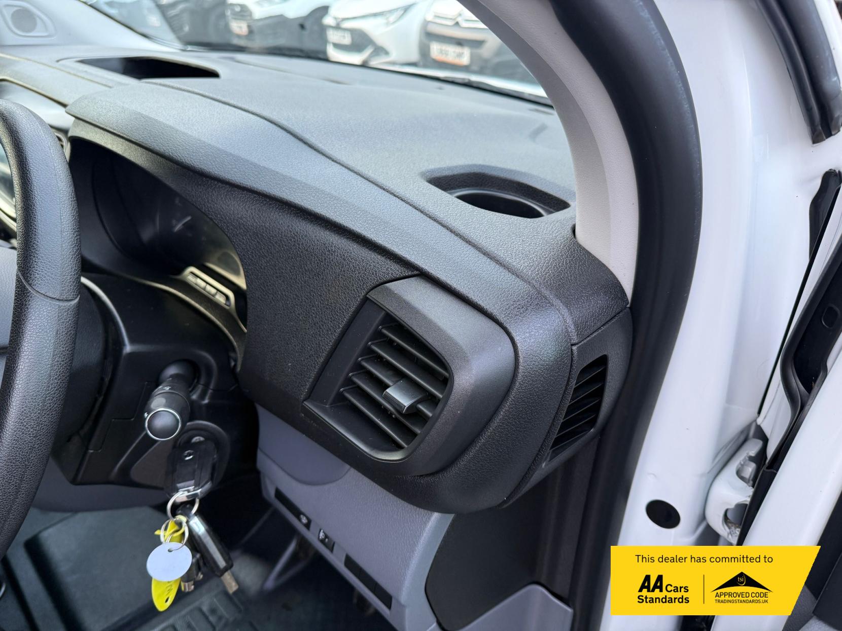 Vauxhall Vivaro 1.5 Turbo D 2900 Dynamic Panel Van 6dr Diesel Manual L2 H1 Euro 6 (s/s) (100 ps)