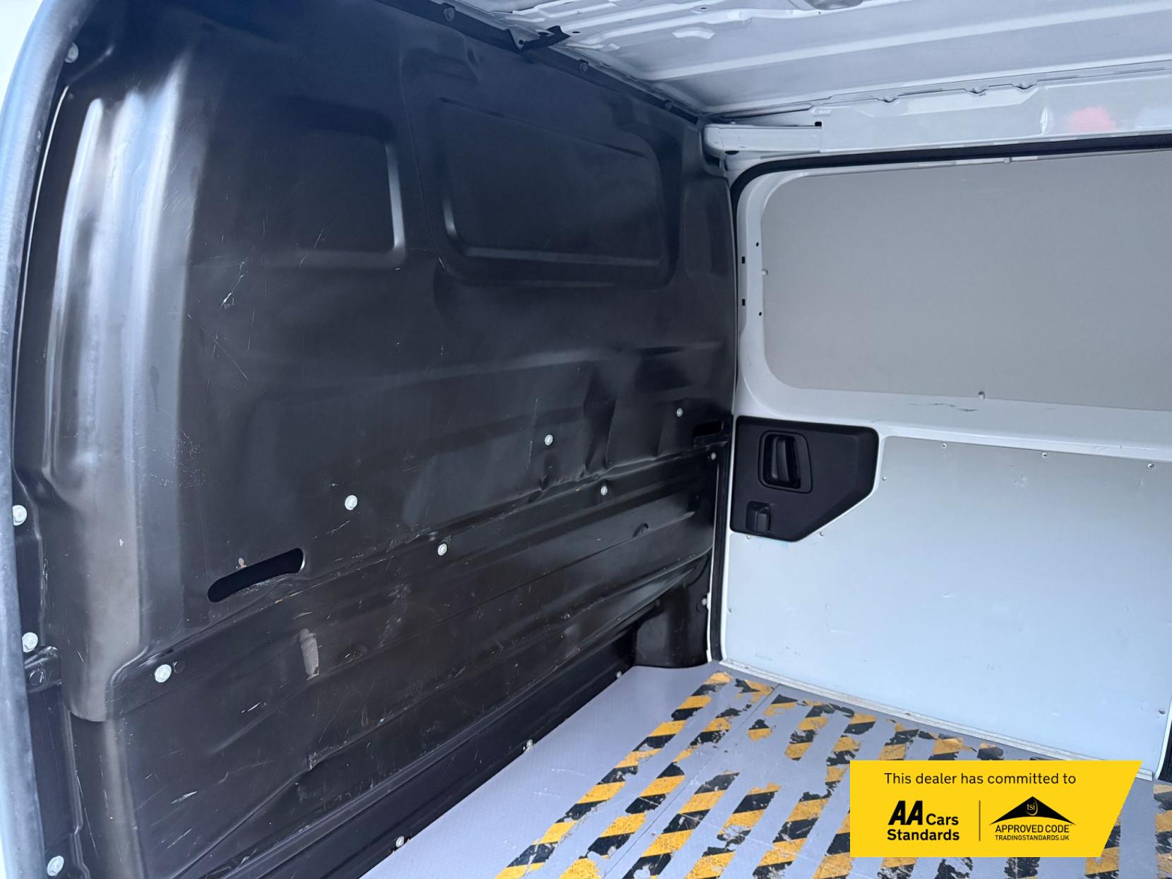 Vauxhall Vivaro 1.5 Turbo D 2900 Dynamic Panel Van 6dr Diesel Manual L2 H1 Euro 6 (s/s) (100 ps)