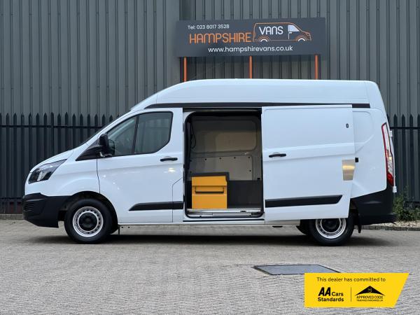 Ford Transit Custom 2.2 TDCi 310 ECOnetic Panel Van 5dr Diesel Manual L2 H1 (166 g/km, 98 bhp)