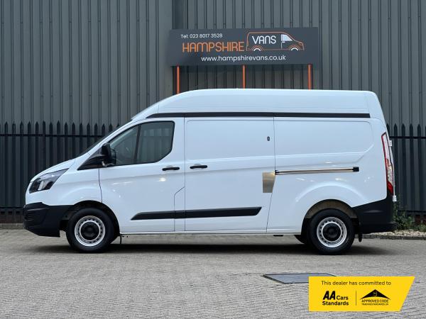 Ford Transit Custom 2.2 TDCi 310 ECOnetic Panel Van 5dr Diesel Manual L2 H1 (166 g/km, 98 bhp)