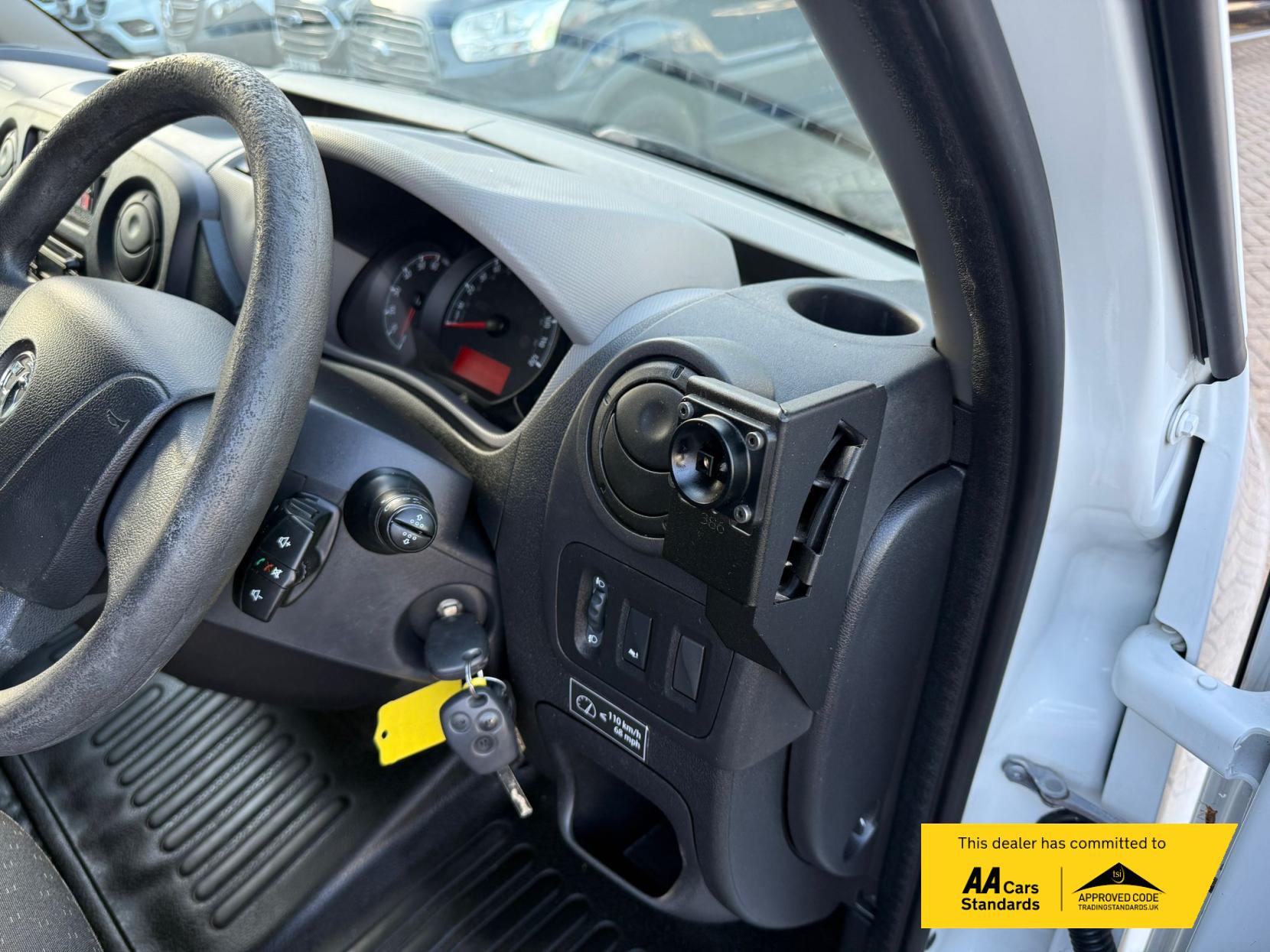 Vauxhall Movano 2.3 CDTi 3500 Panel Van 5dr Diesel Manual FWD L2 H2 Euro 6 (130 ps)