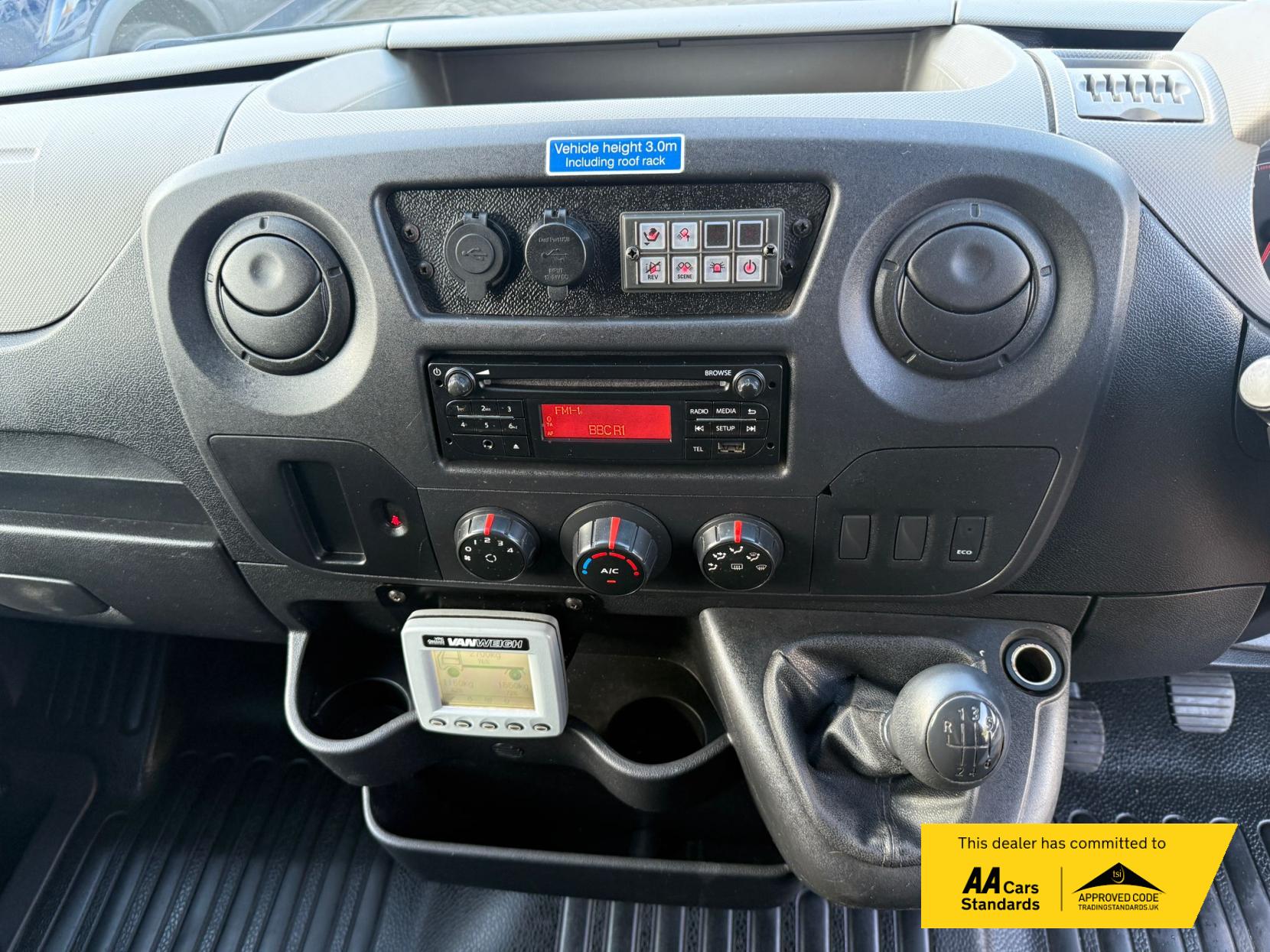 Vauxhall Movano 2.3 CDTi 3500 Panel Van 5dr Diesel Manual FWD L2 H2 Euro 6 (130 ps)