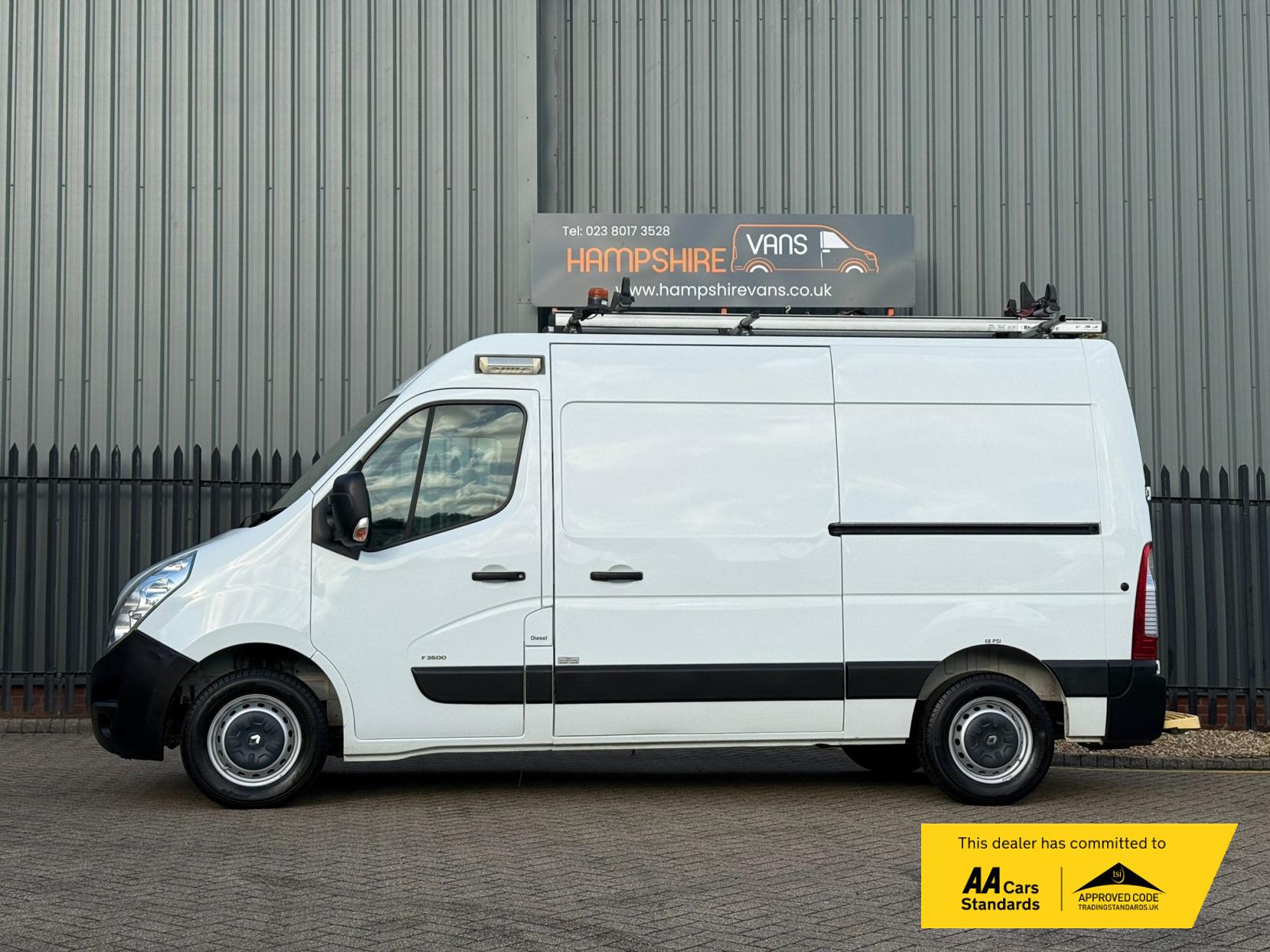 Vauxhall Movano 2.3 CDTi 3500 Panel Van 5dr Diesel Manual FWD L2 H2 Euro 6 (130 ps)