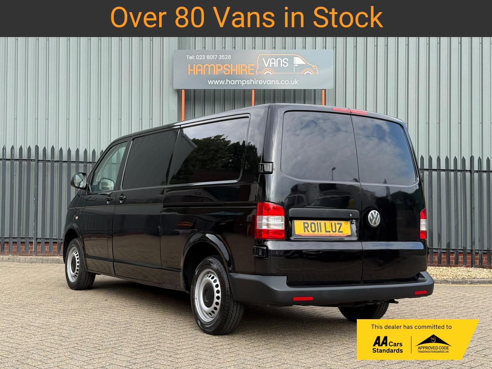 2011 Volkswagen Transporter 2.0 TDI T30 Panel Van 4dr Diesel Manual L3 H1 (203 g/km, 138 bhp) - Thumbnail 4