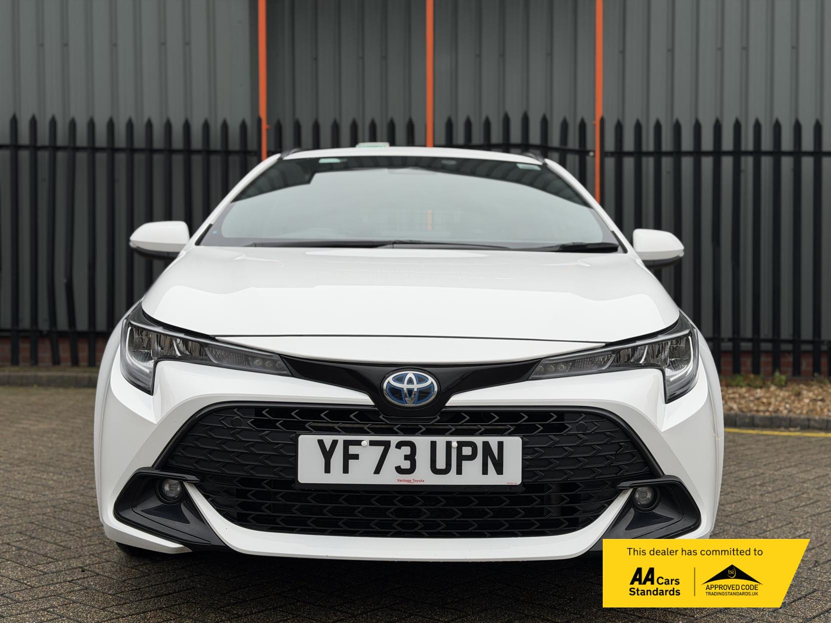 Toyota Corolla 1.8 VVT-h Car Derived Van 5dr Petrol Hybrid CVT Euro 6 (s/s) (140 ps)