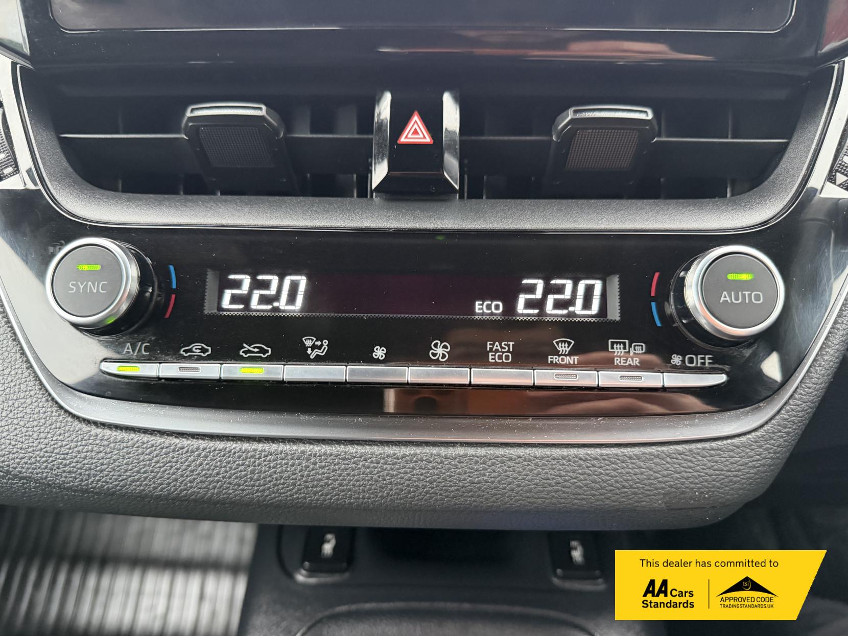 Toyota Corolla 1.8 VVT-h Car Derived Van 5dr Petrol Hybrid CVT Euro 6 (s/s) (140 ps)