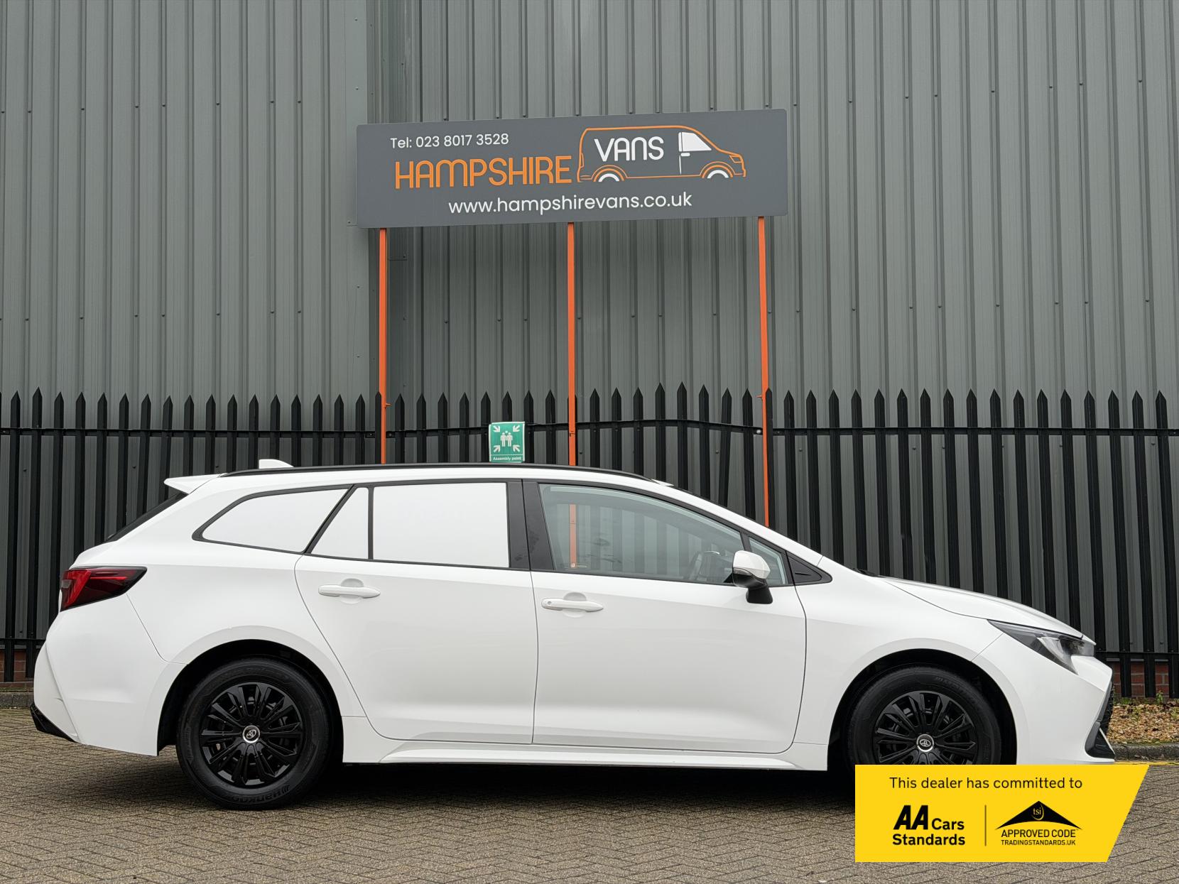 Toyota Corolla 1.8 VVT-h Car Derived Van 5dr Petrol Hybrid CVT Euro 6 (s/s) (140 ps)