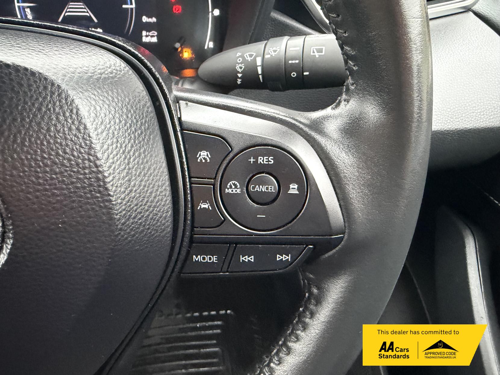 Toyota Corolla 1.8 VVT-h Car Derived Van 5dr Petrol Hybrid CVT Euro 6 (s/s) (140 ps)