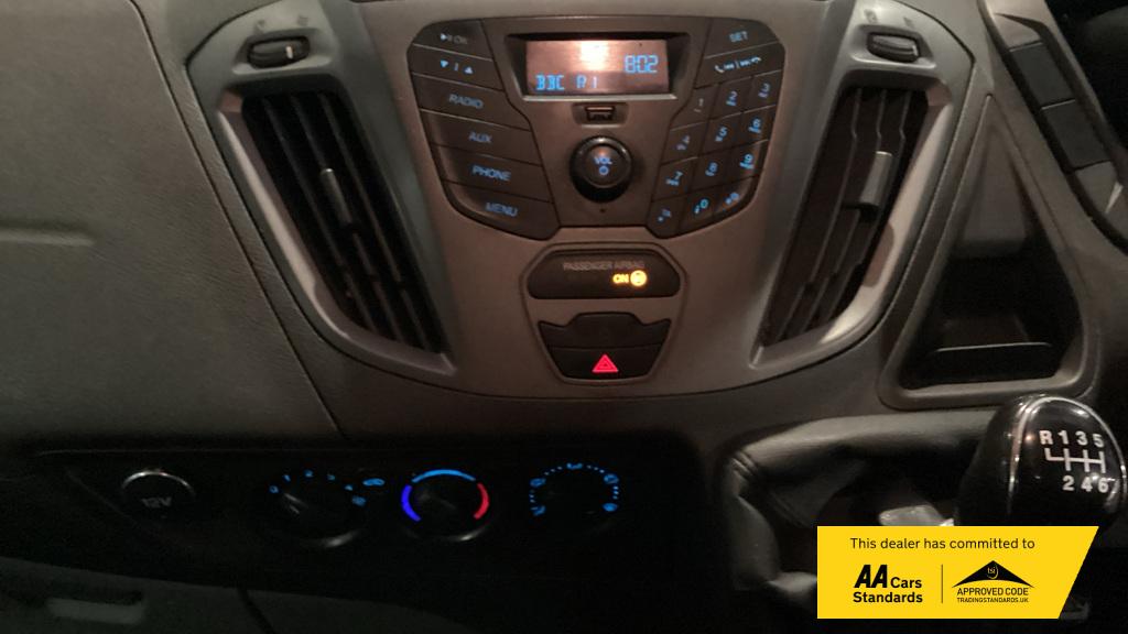 Ford Transit Custom 2.2 TDCi 310 ECOnetic Panel Van 5dr Diesel Manual L1 H1 (162 g/km, 98 bhp)