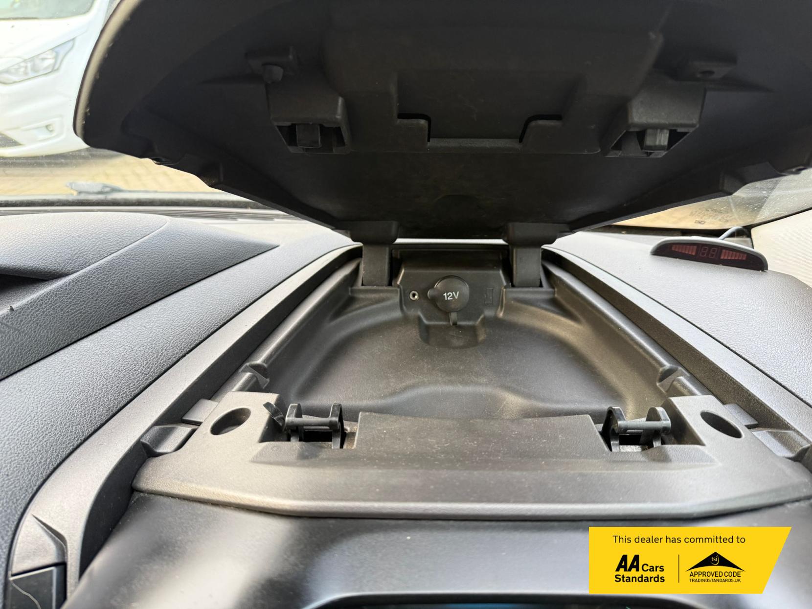 Ford Transit Custom 2.2 TDCi 310 ECOnetic Panel Van 5dr Diesel Manual L1 H1 (162 g/km, 98 bhp)