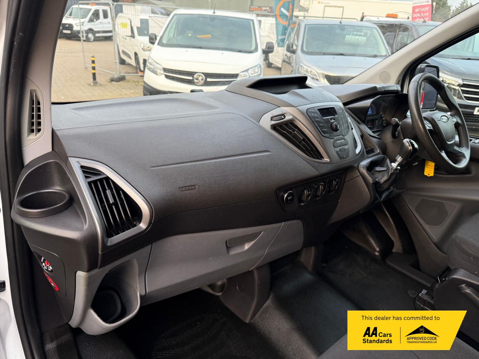 Ford Transit Custom 2.2 TDCi 310 ECOnetic Panel Van 5dr Diesel Manual L1 H1 (162 g/km, 98 bhp)