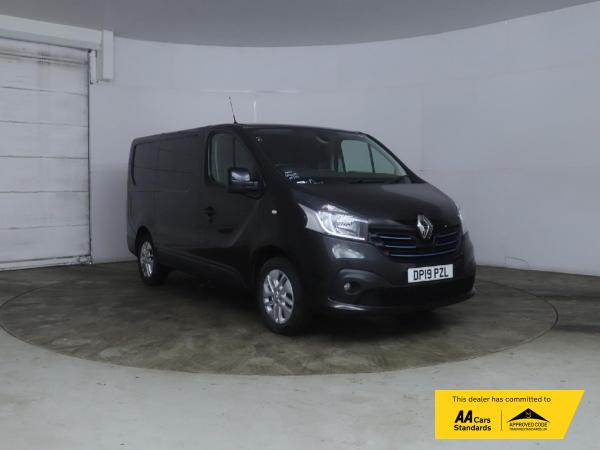 Renault Trafic 1.6 dCi 27 Sport Nav Panel Van 5dr Diesel Manual SWB Standard Roof Euro 6 (120 ps)